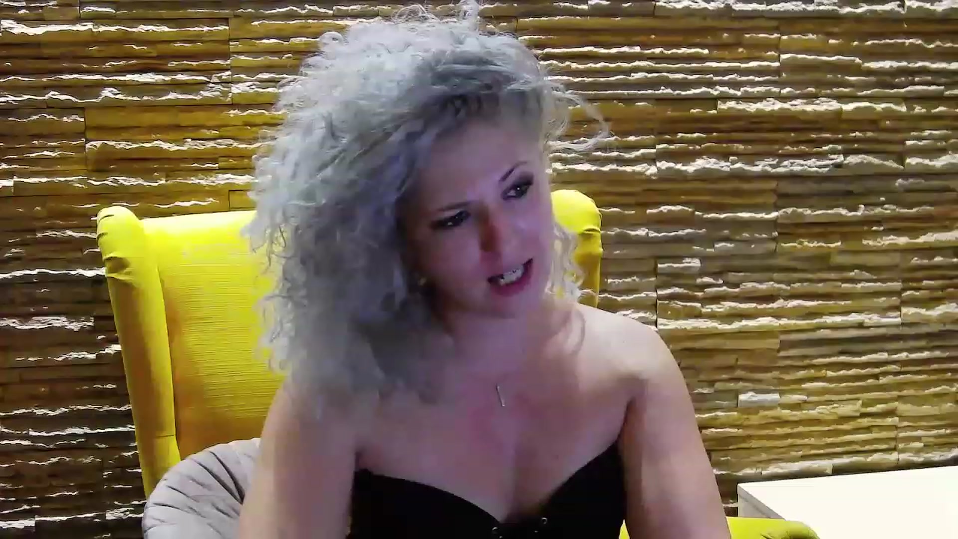 Gallery image thumbnail from SassyKate's myfreecams stream on, 12/03/2022, 13:29 image 13 of 20