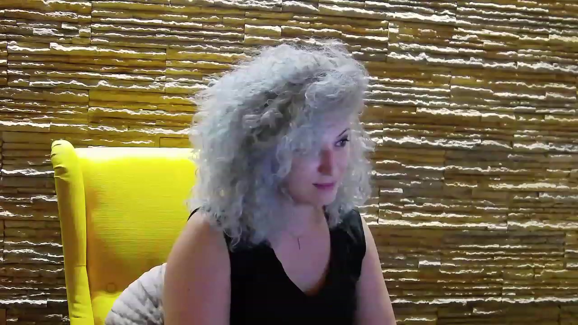 Gallery image thumbnail from SassyKate's myfreecams stream on, 12/04/2022, 13:27 image 19 of 20