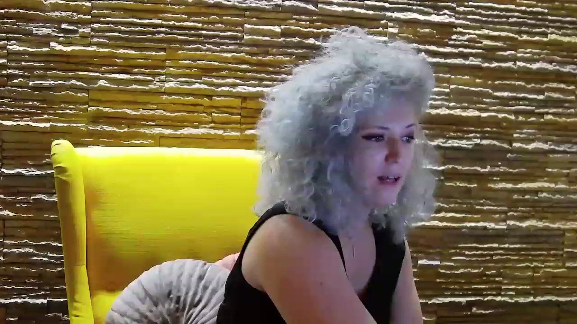 Gallery image thumbnail from SassyKate's myfreecams stream on, 12/04/2022, 13:27 image 18 of 20