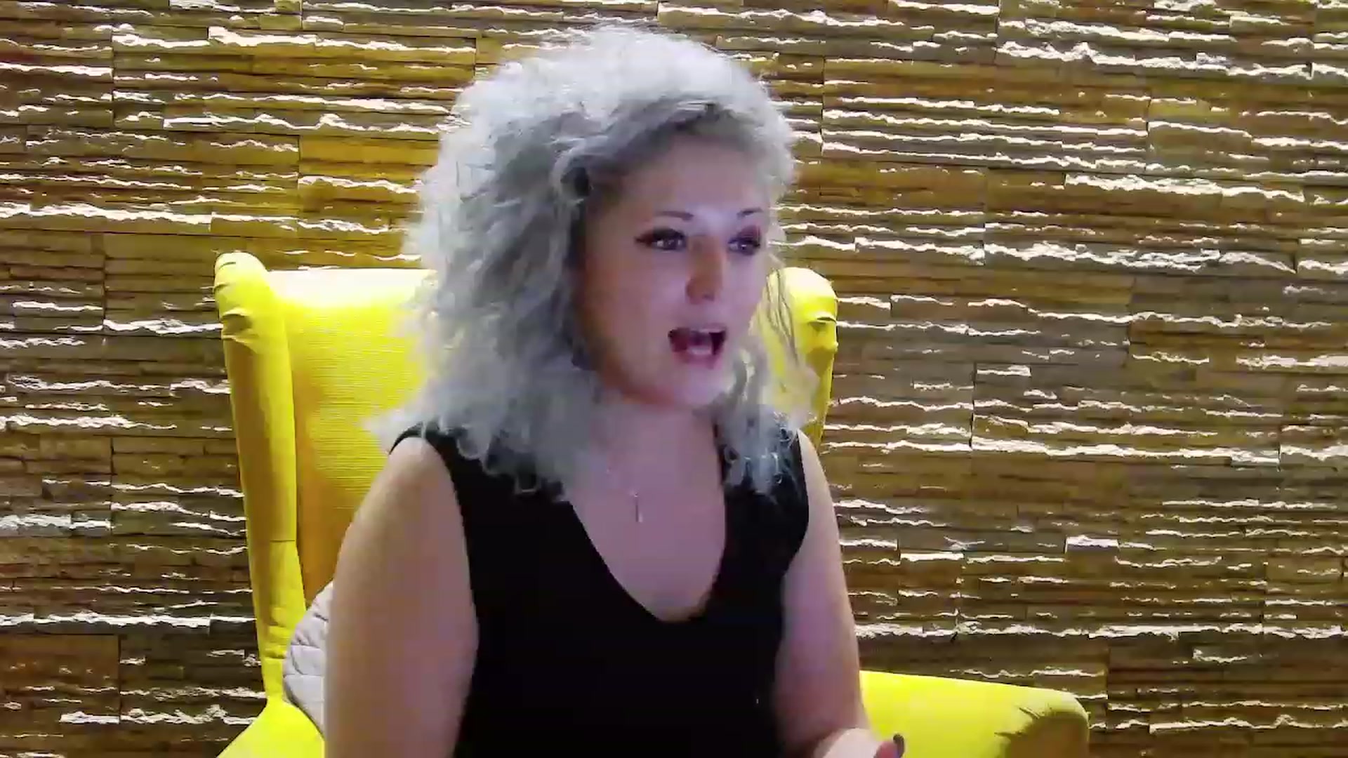 Gallery image thumbnail from SassyKate's myfreecams stream on, 12/04/2022, 13:27 image 6 of 20