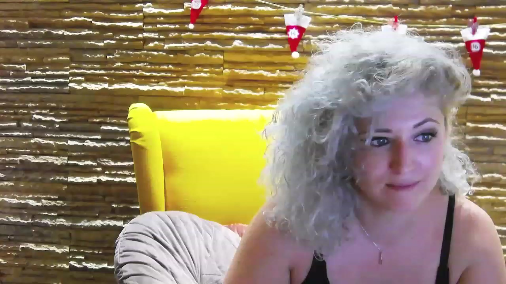 Gallery image thumbnail from SassyKate's myfreecams stream on, 12/12/2022, 09:19 image 17 of 20