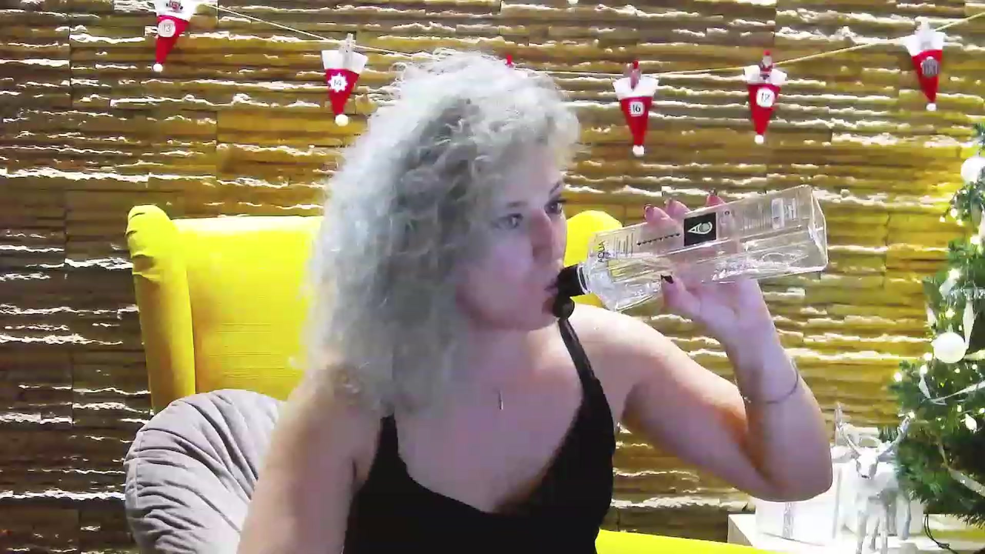 Gallery image thumbnail from SassyKate's myfreecams stream on, 12/12/2022, 13:02 image 19 of 20