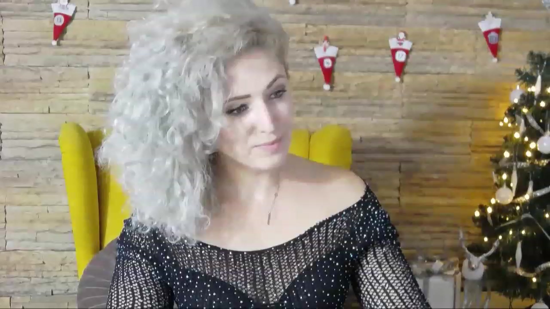Gallery image thumbnail from SassyKate's myfreecams stream on, 12/17/2022, 13:56 image 4 of 20