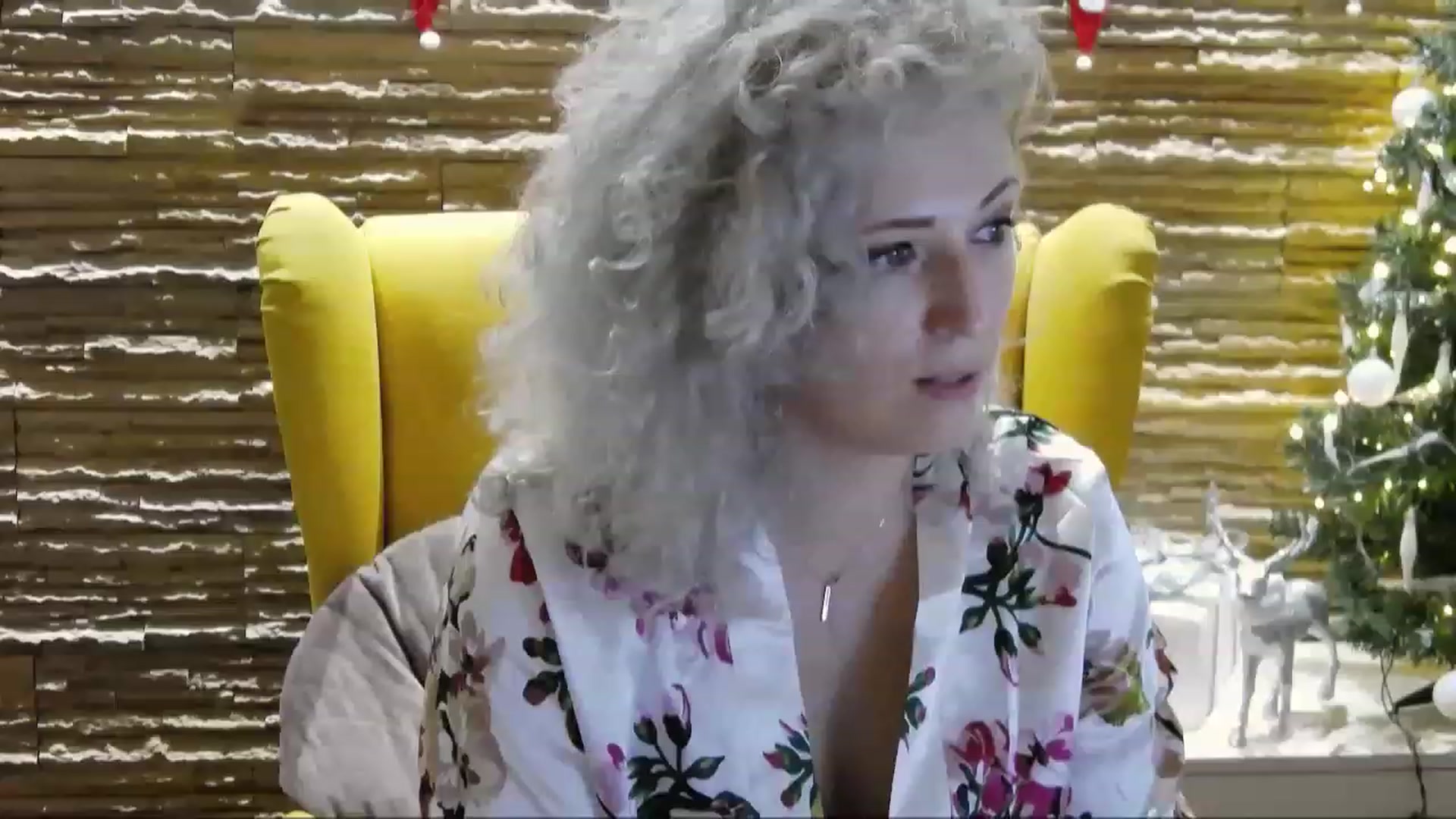Gallery image thumbnail from SassyKate's myfreecams stream on, 12/17/2022, 13:56 image 17 of 20