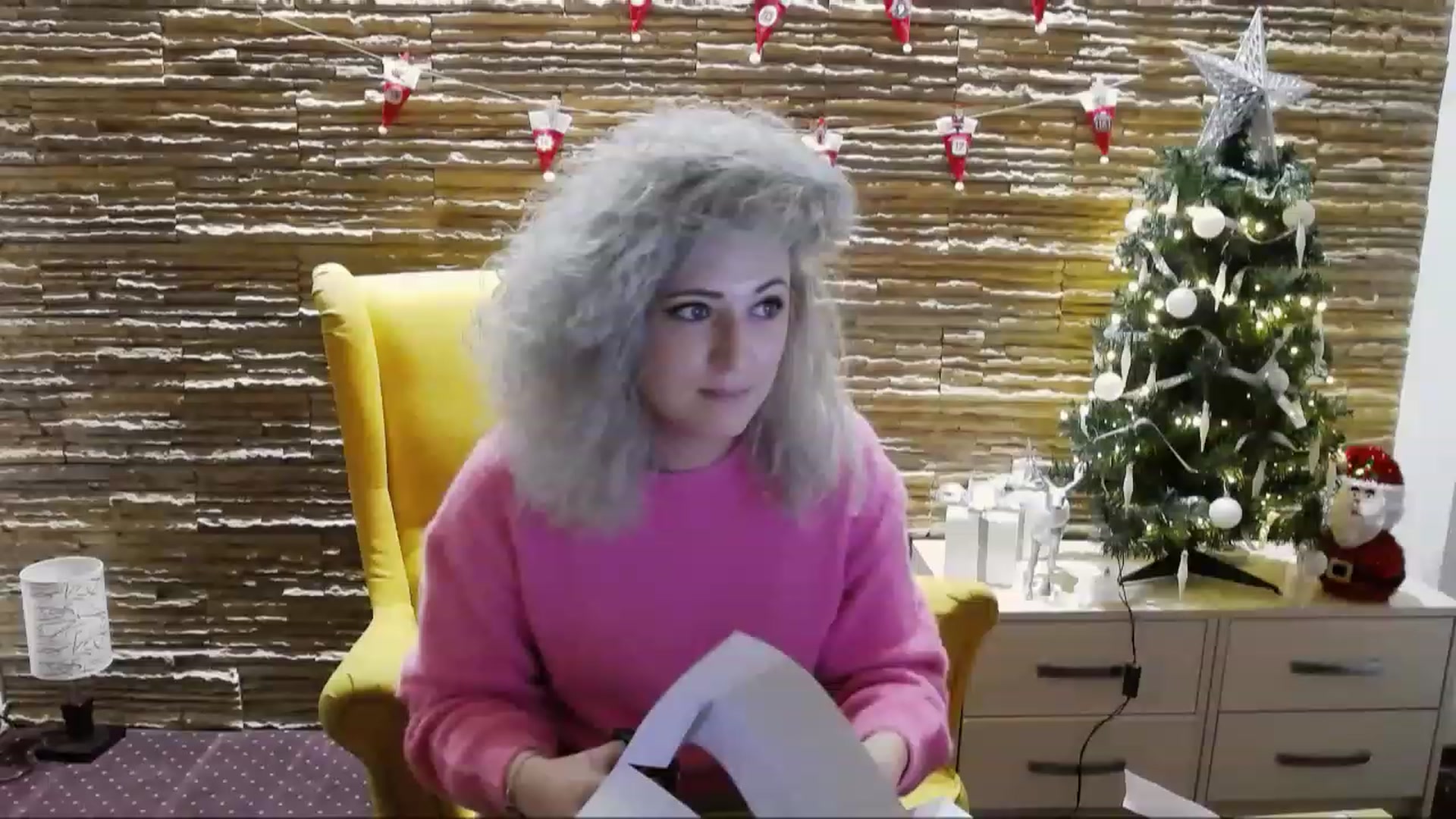 Gallery image thumbnail from SassyKate's myfreecams stream on, 12/22/2022, 13:08 image 3 of 20