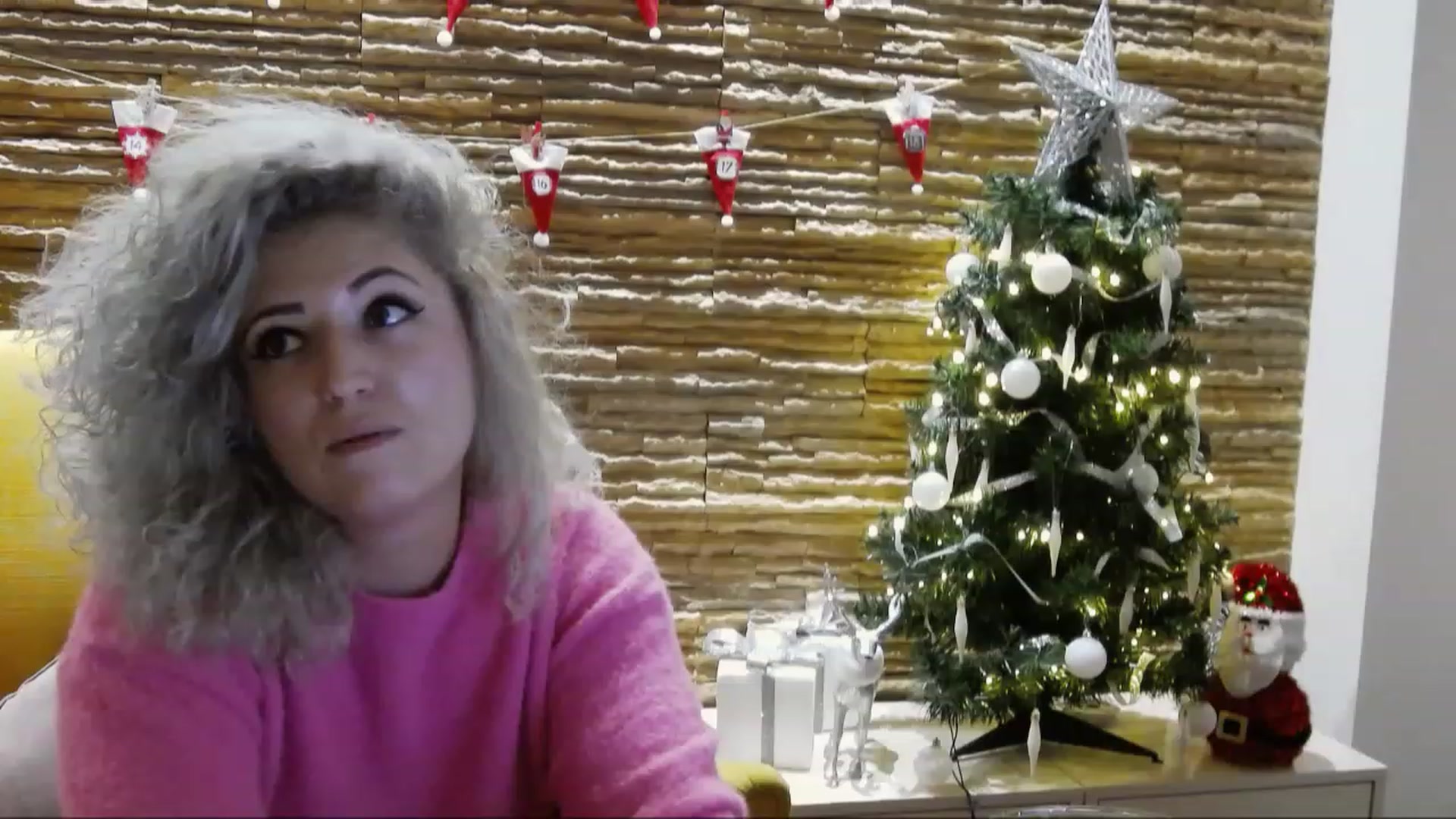 Gallery image thumbnail from SassyKate's myfreecams stream on, 12/22/2022, 13:08 image 9 of 20