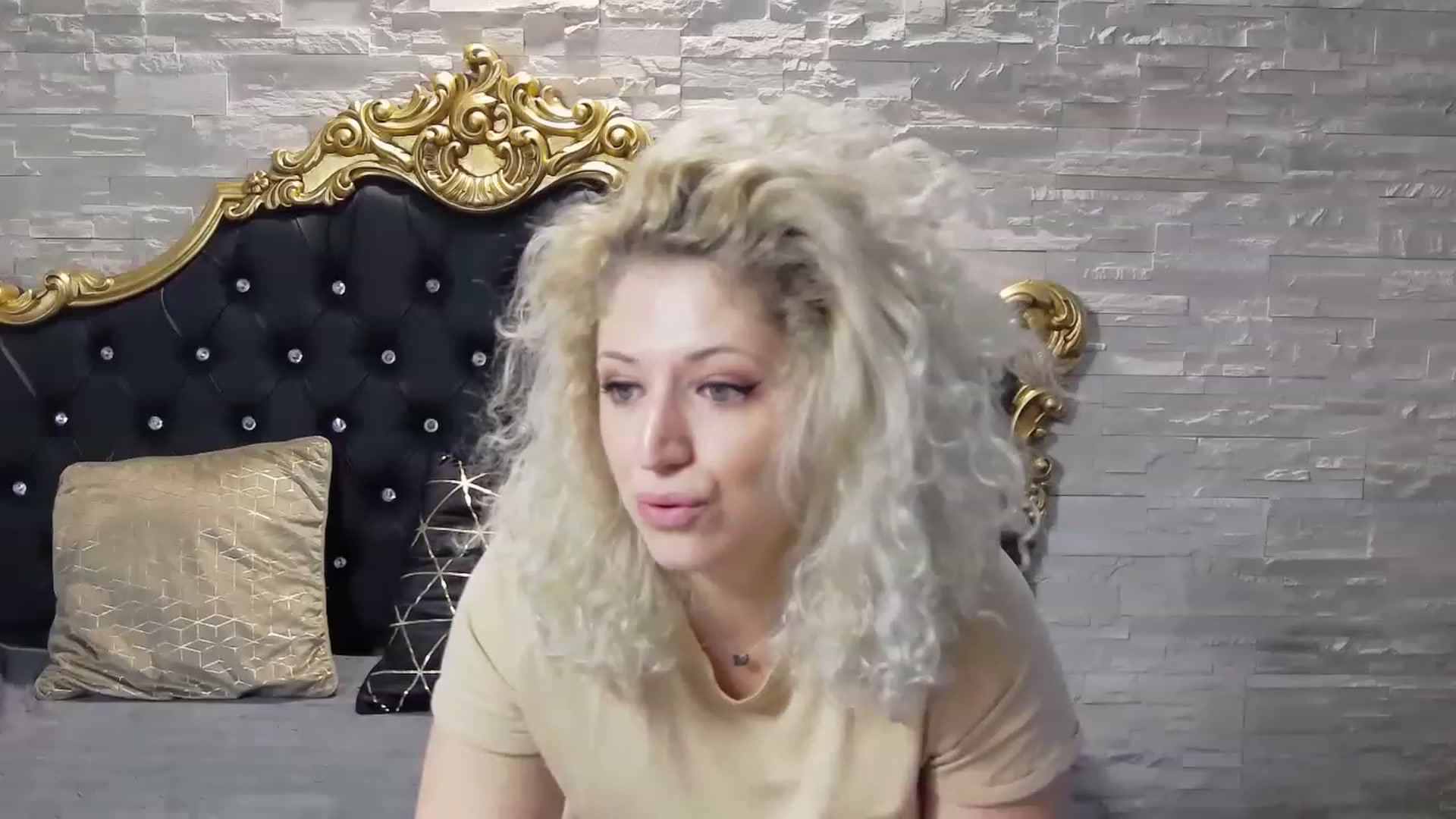 Gallery image thumbnail from SassyKate's myfreecams stream on, 01/23/2023, 09:21 image 13 of 20