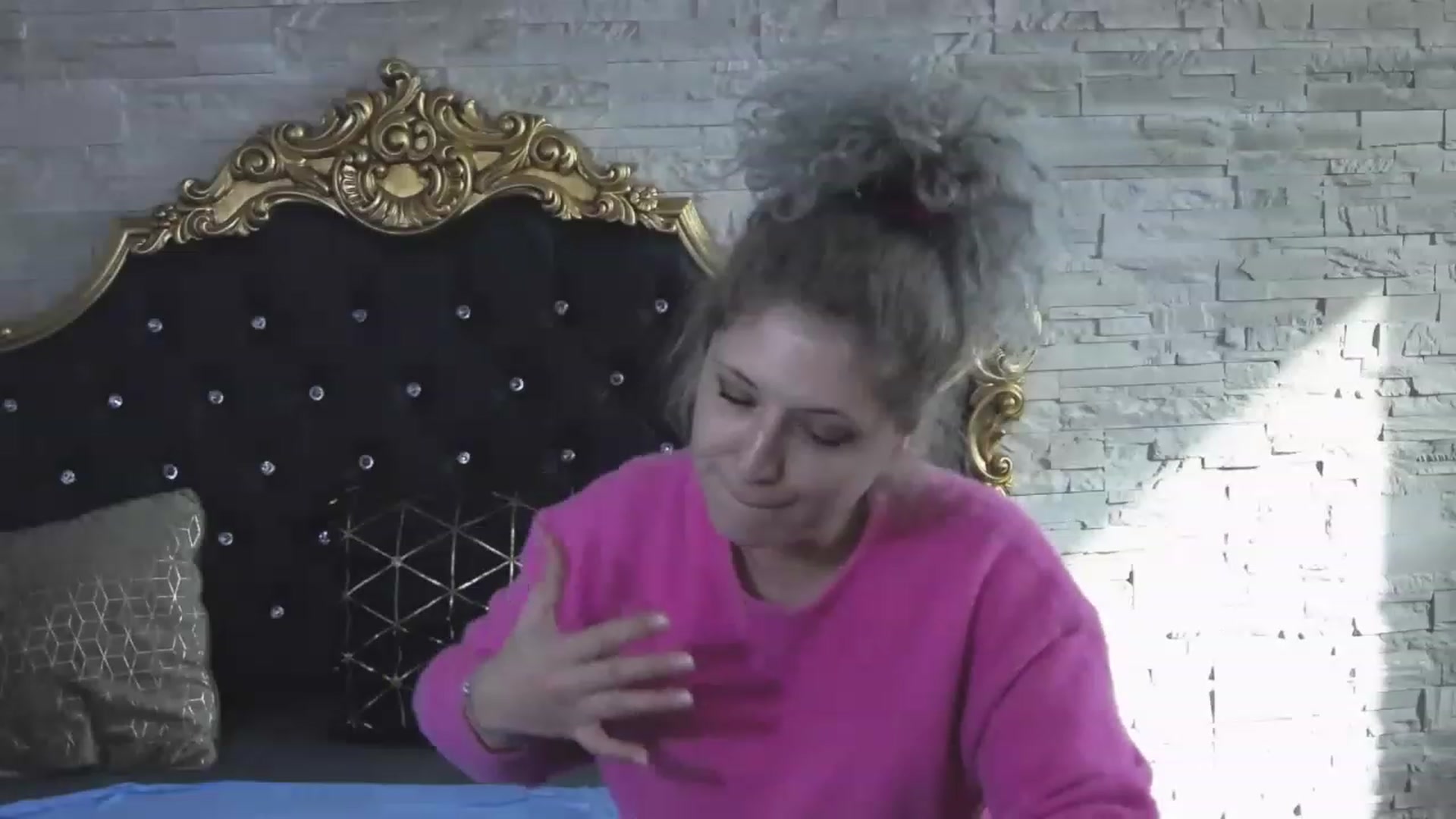 Gallery image thumbnail from SassyKate's myfreecams stream on, 02/10/2023, 12:41 image 19 of 20