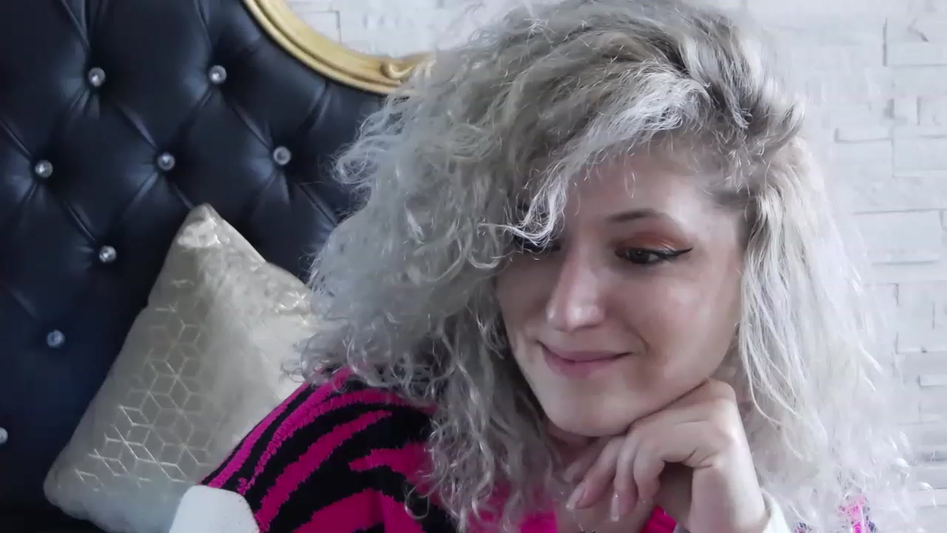 Gallery image thumbnail from SassyKate's myfreecams stream on, 02/11/2023, 11:47 image 12 of 20