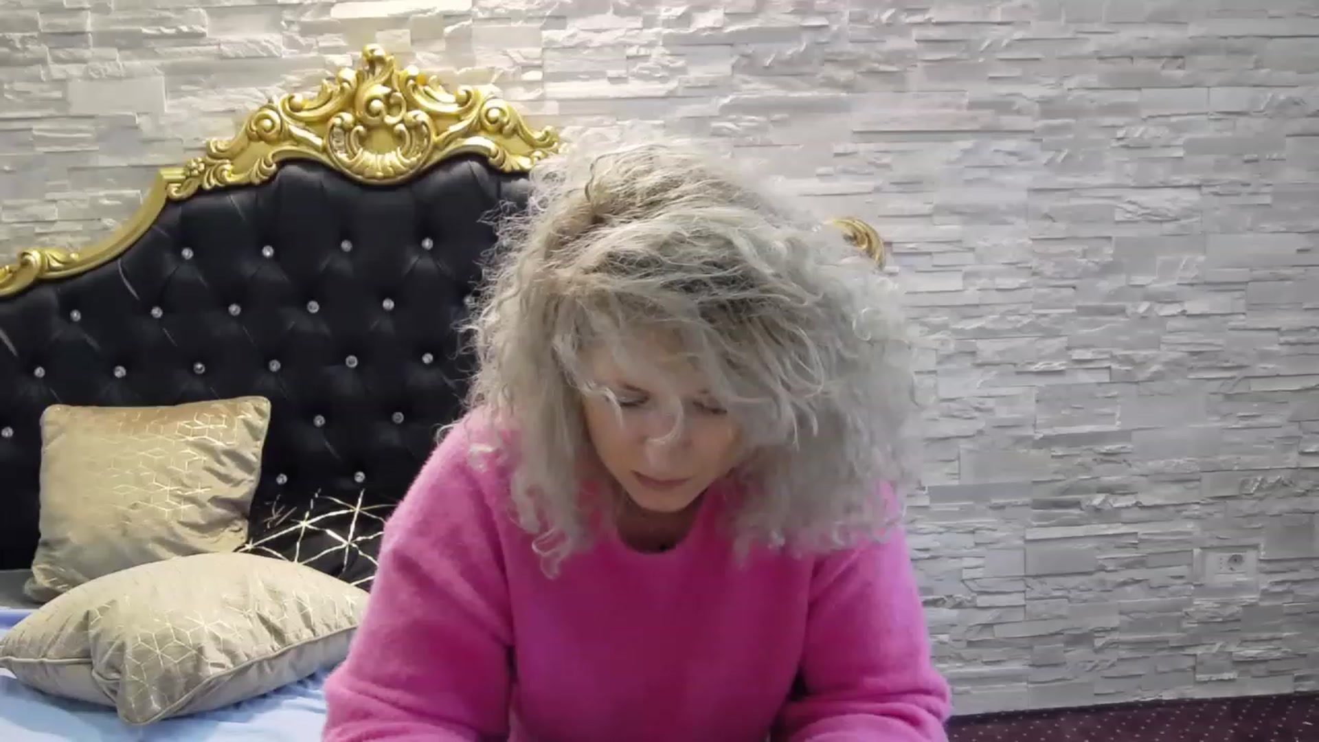 Gallery image thumbnail from SassyKate's myfreecams stream on, 02/18/2023, 13:13 image 19 of 20