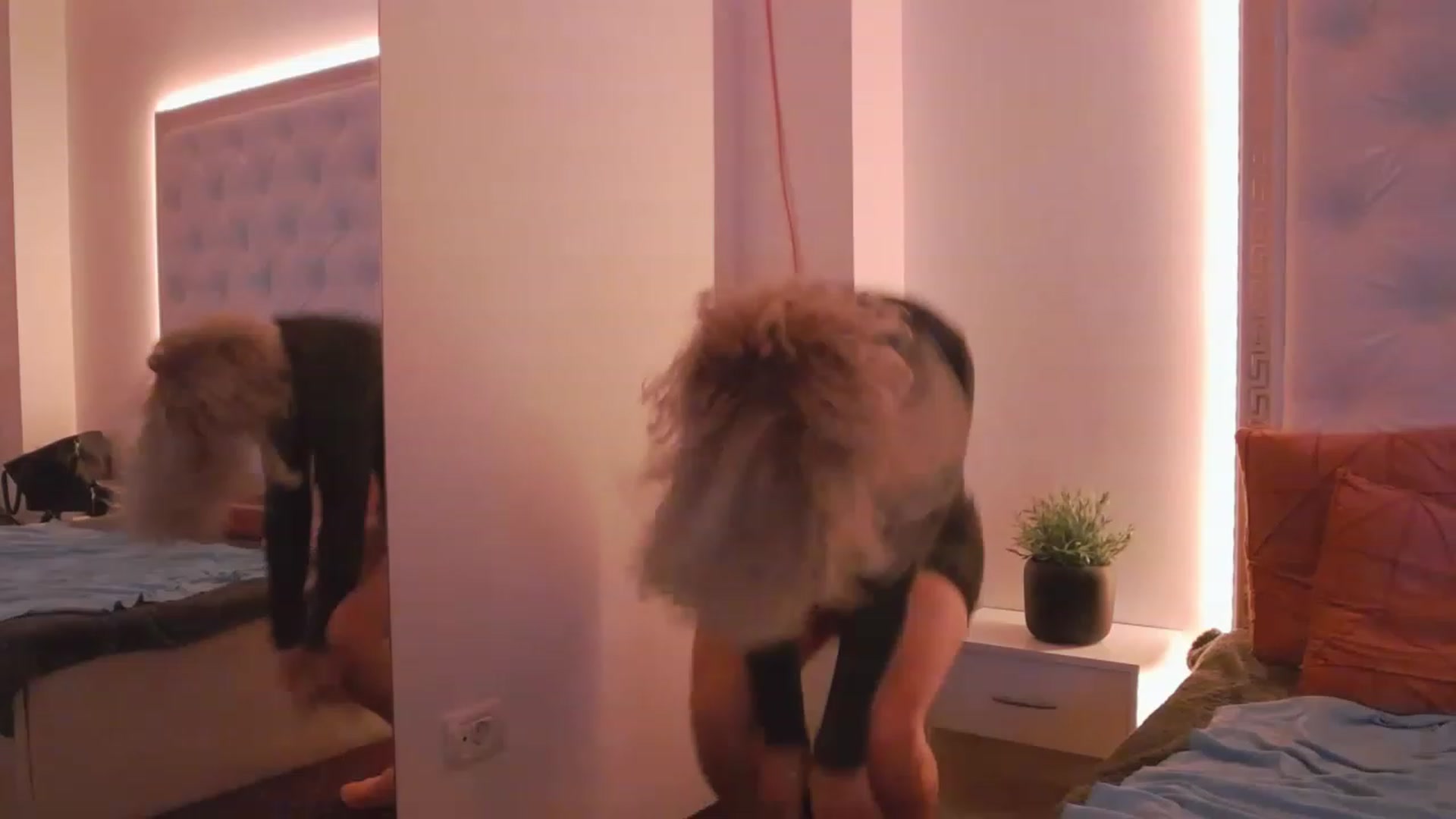 Gallery image thumbnail from SassyKate's myfreecams stream on, 02/19/2023, 13:27 image 1 of 20