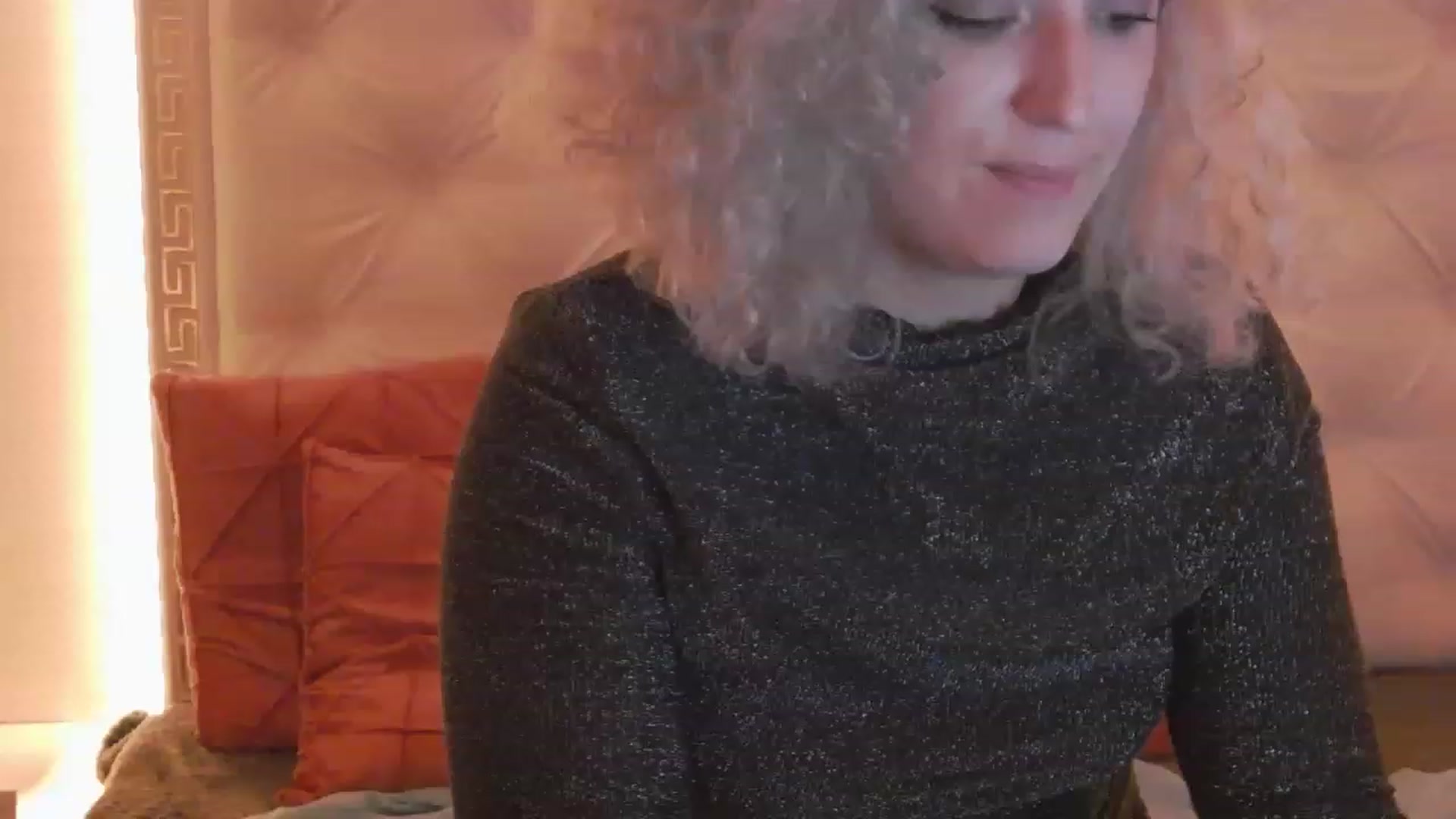 Gallery image thumbnail from SassyKate's myfreecams stream on, 02/19/2023, 13:27 image 7 of 20