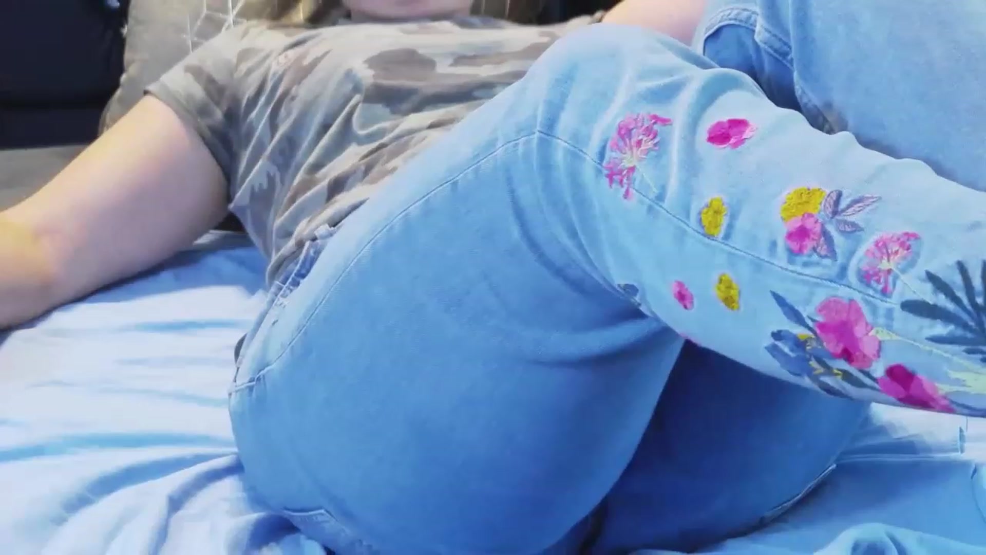 Gallery image thumbnail from SassyKate's myfreecams stream on, 02/23/2023, 13:09 image 14 of 20