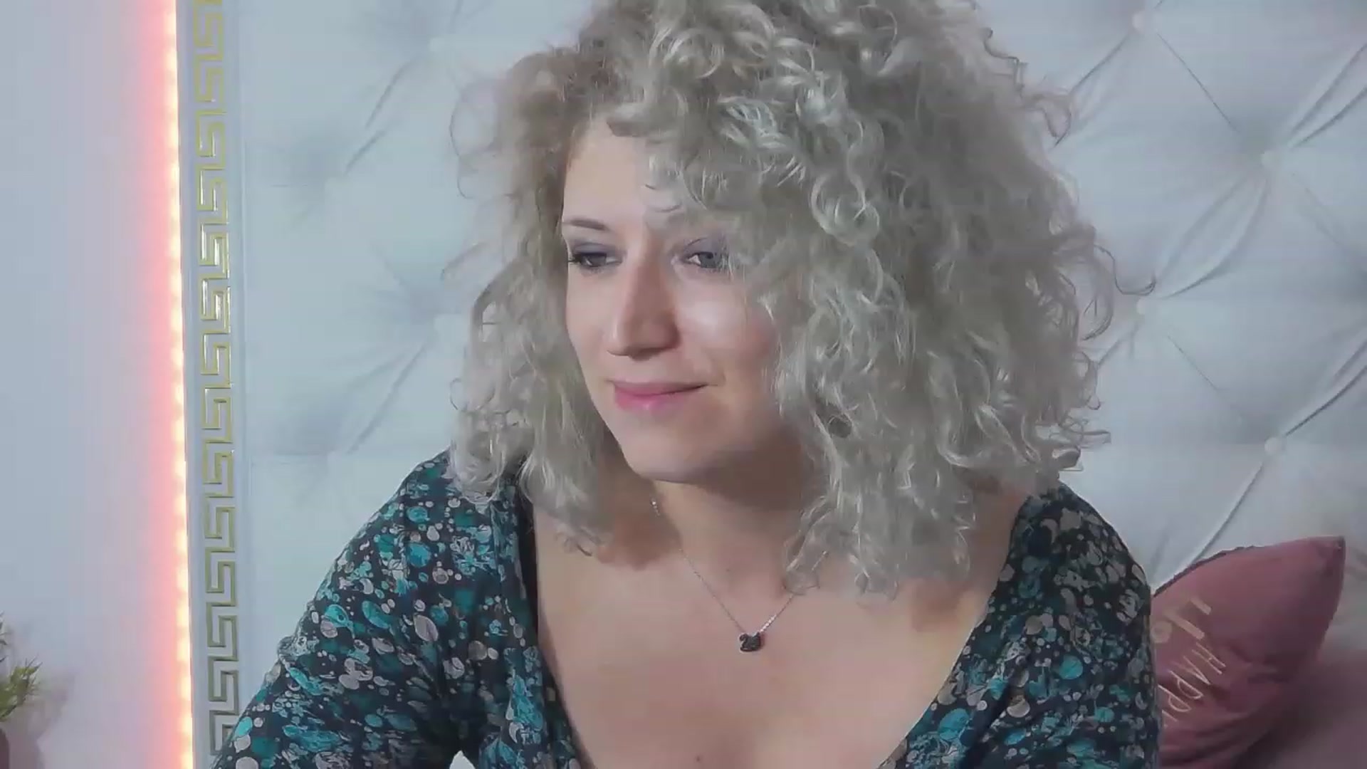 Gallery image thumbnail from SassyKate's myfreecams stream on, 02/24/2023, 11:42 image 19 of 20