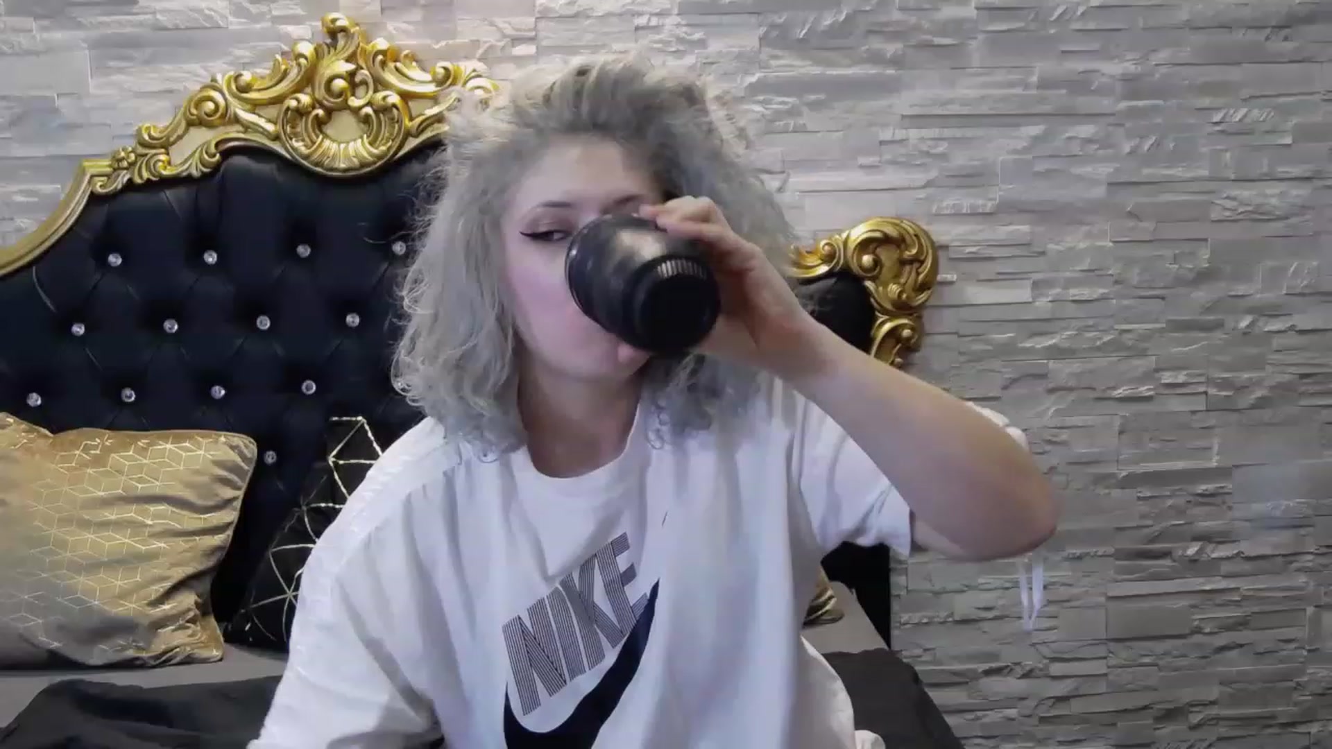 Gallery image thumbnail from SassyKate's myfreecams stream on, 03/06/2023, 09:28 image 16 of 20
