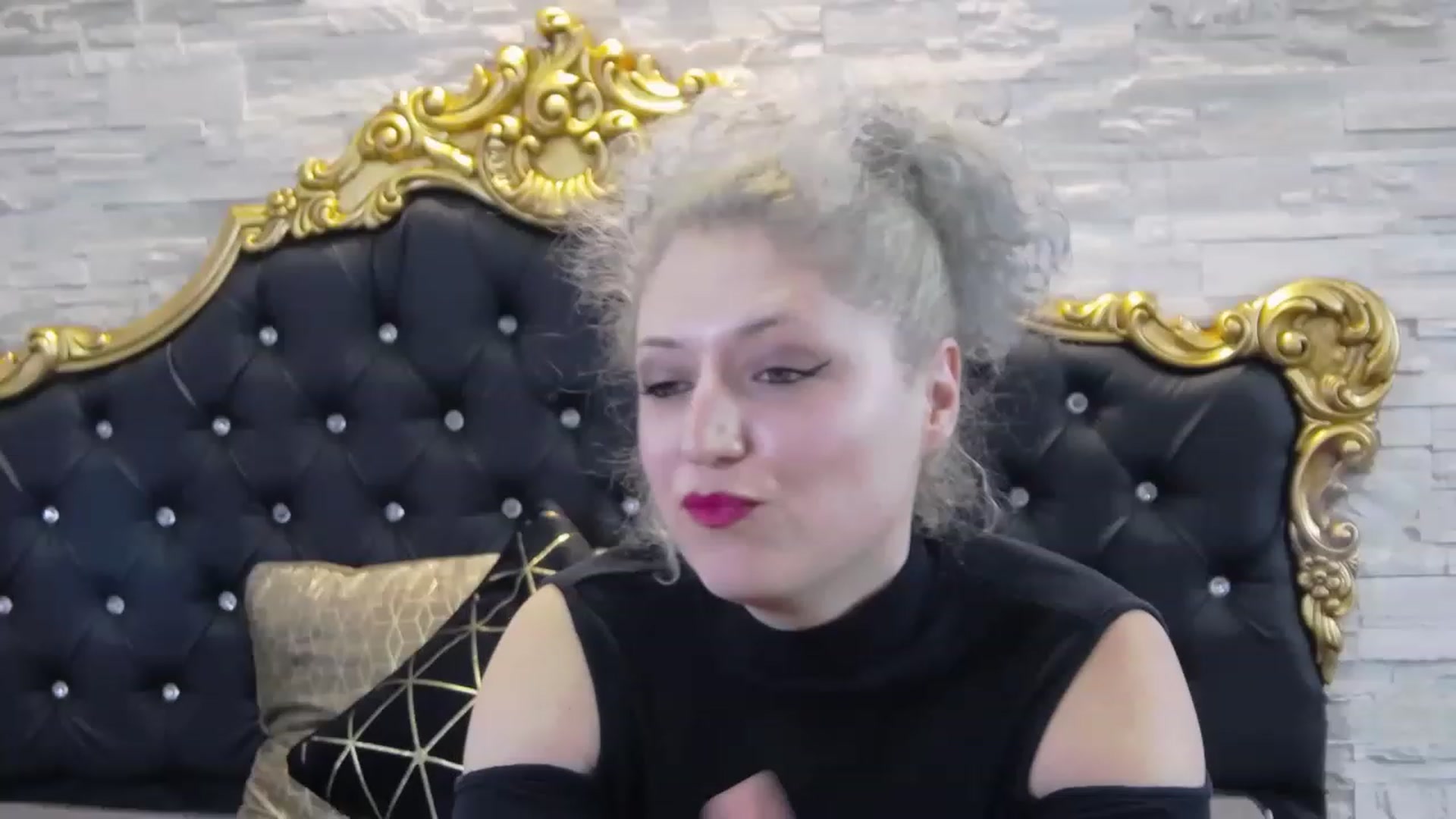 Gallery image thumbnail from SassyKate's myfreecams stream on, 03/09/2023, 13:02 image 6 of 20