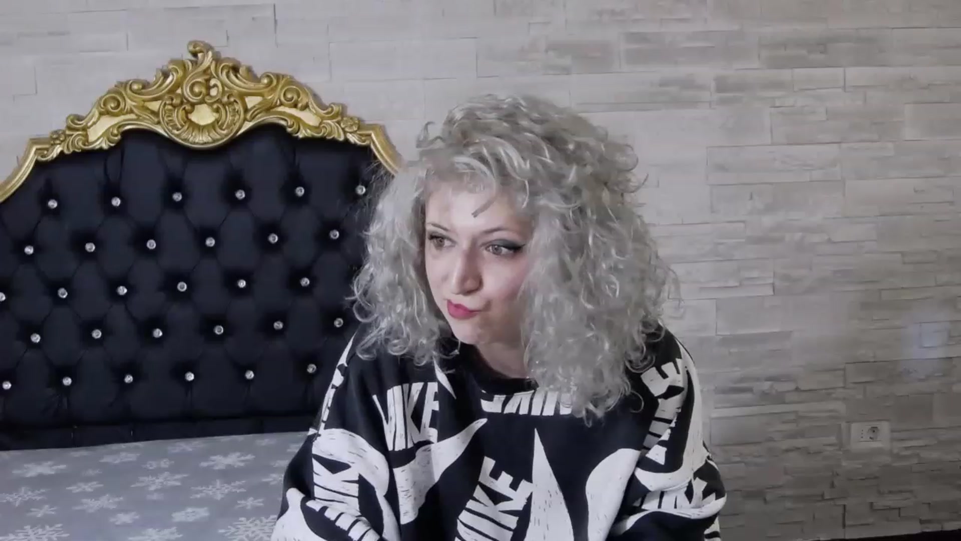 Gallery image thumbnail from SassyKate's myfreecams stream on, 03/13/2023, 09:43 image 5 of 20