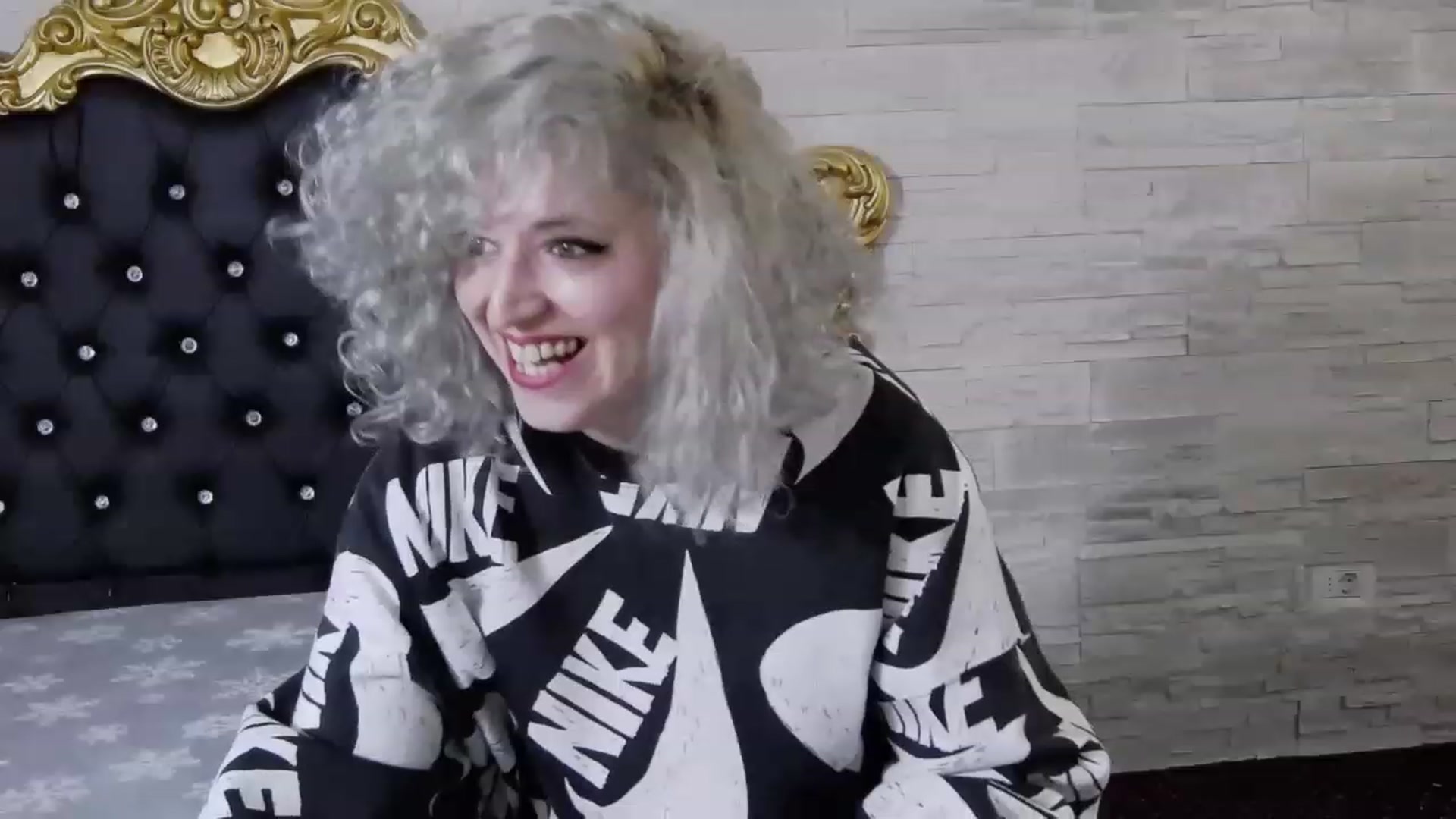 Gallery image thumbnail from SassyKate's myfreecams stream on, 03/13/2023, 09:43 image 12 of 20