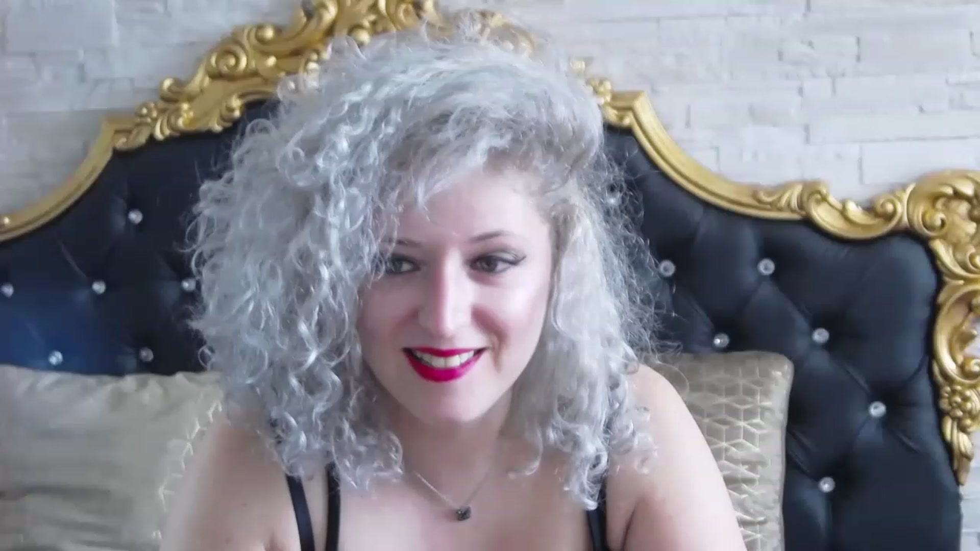 Gallery image thumbnail from SassyKate's myfreecams stream on, 04/09/2023, 10:09 image 4 of 20