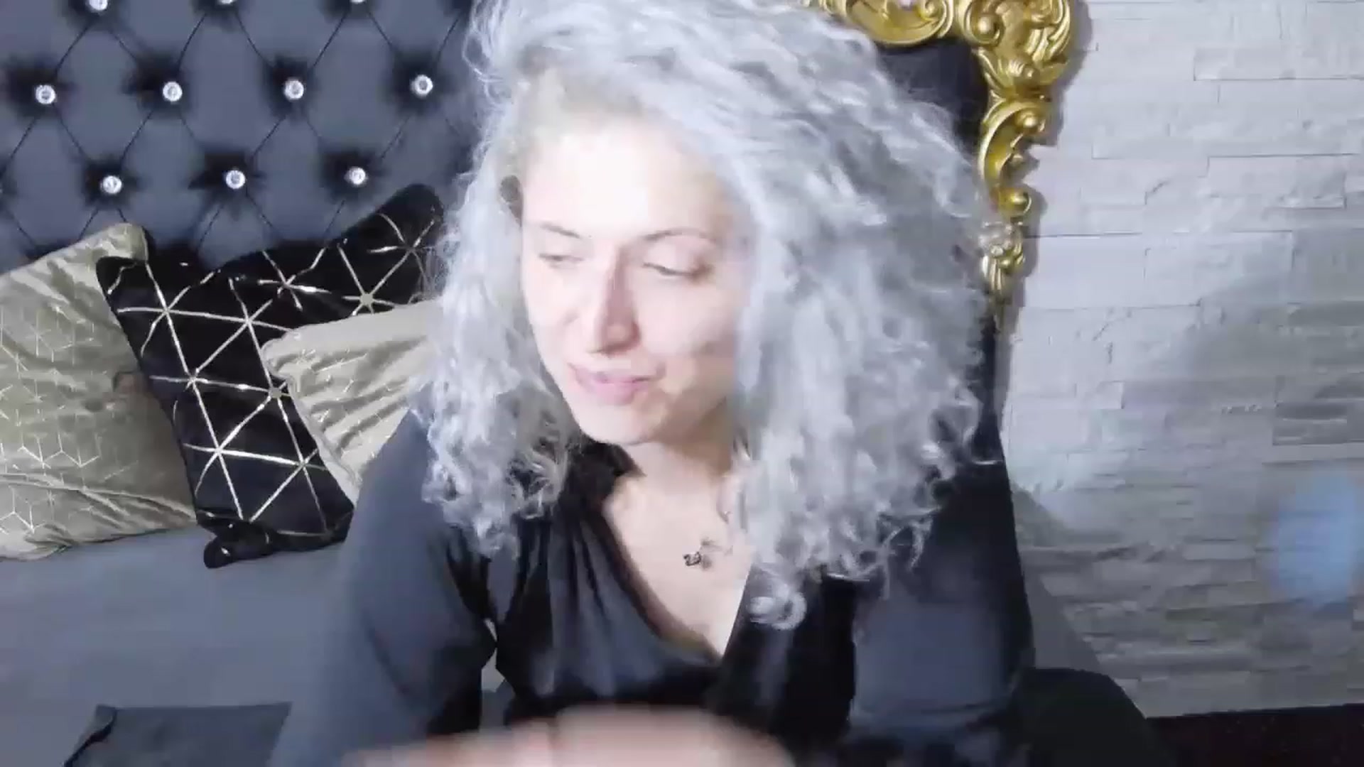 Gallery image thumbnail from SassyKate's myfreecams stream on, 05/29/2023, 24:32 image 19 of 20