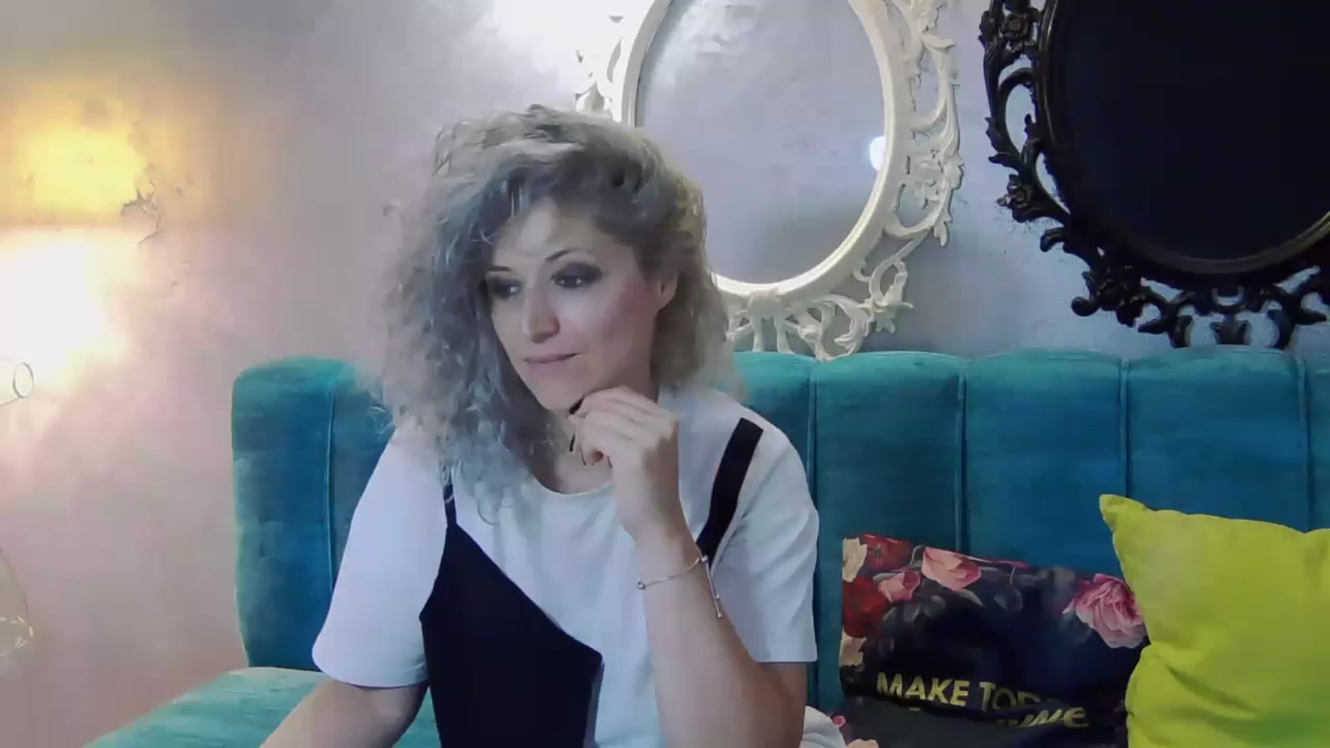Gallery image thumbnail from SassyKate's myfreecams stream on, 06/25/2023, 10:36 image 16 of 20