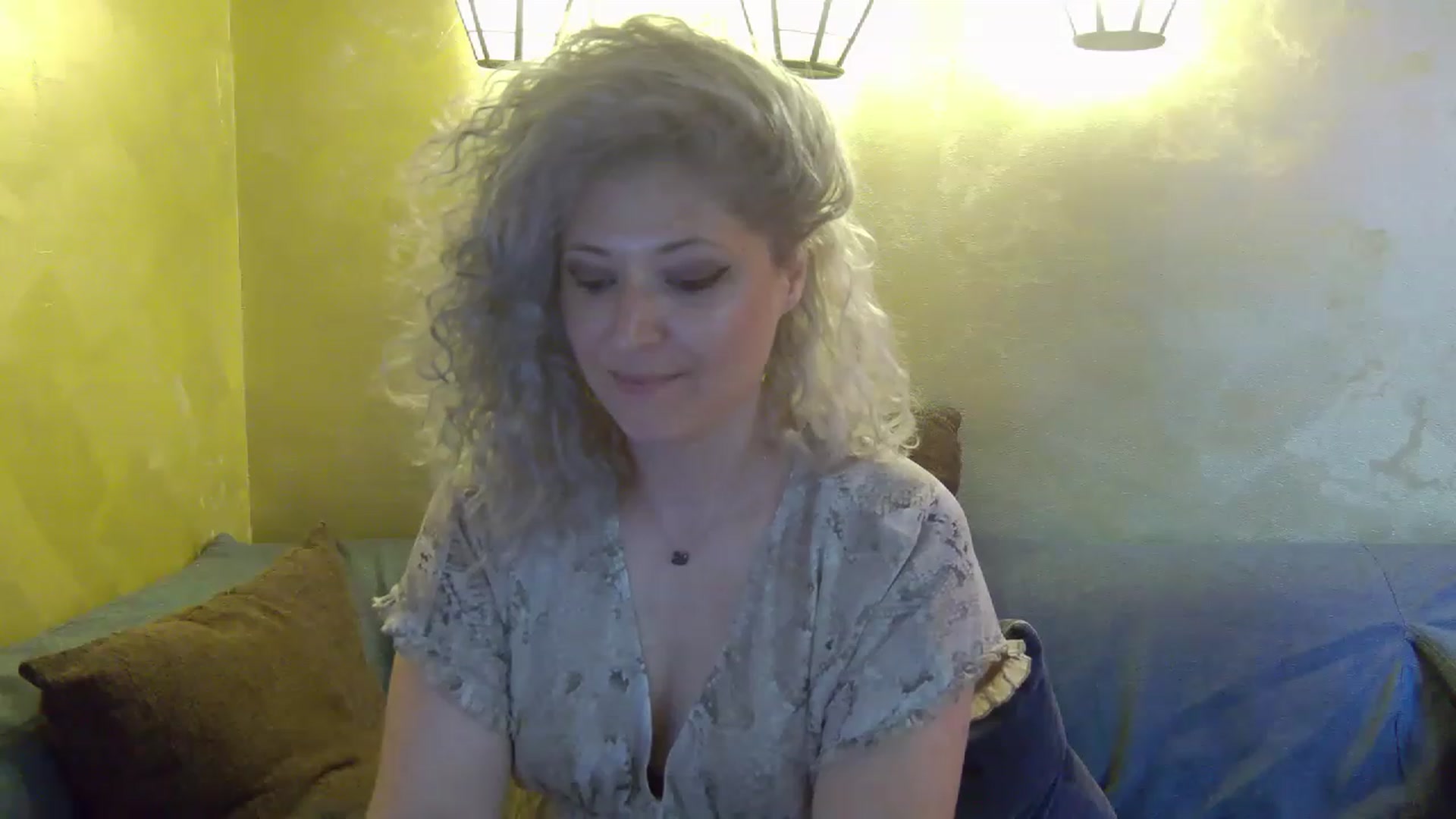 Gallery image thumbnail from SassyKate's myfreecams stream on, 06/26/2023, 08:03 image 2 of 20