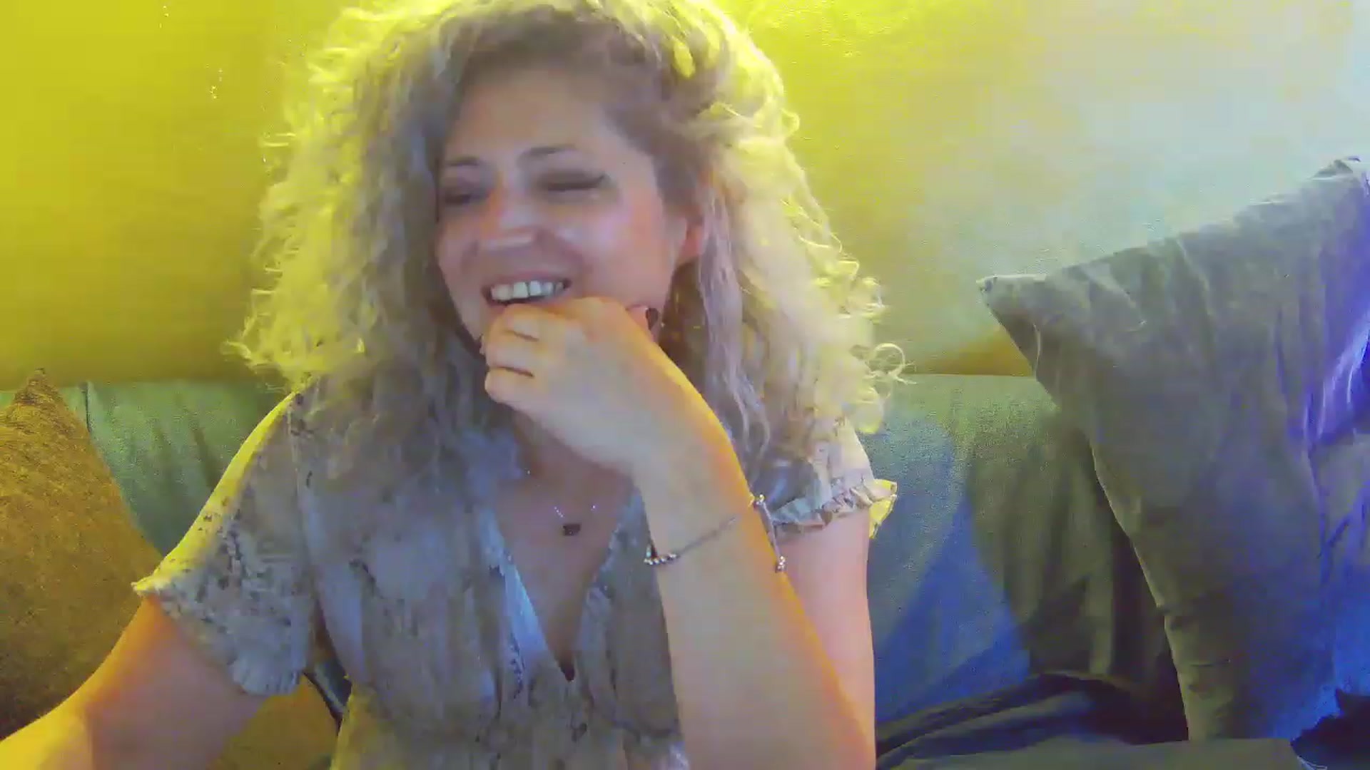 Gallery image thumbnail from SassyKate's myfreecams stream on, 06/26/2023, 12:22 image 2 of 20