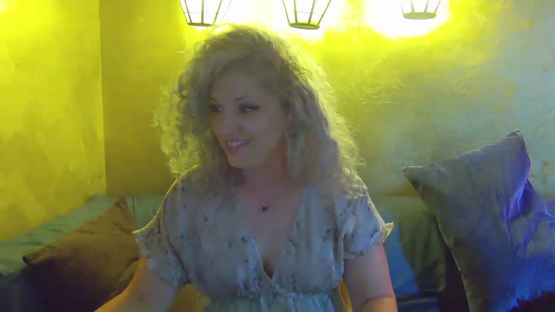 Gallery image thumbnail from SassyKate's myfreecams stream on, 06/26/2023, 12:22 image 5 of 20