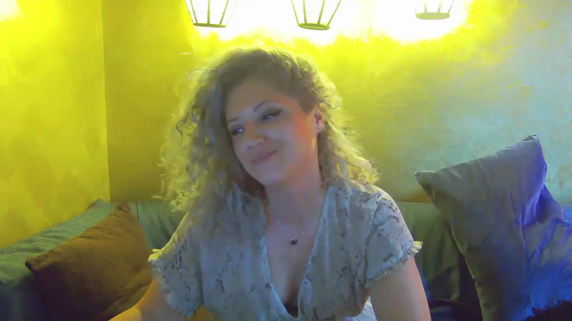 Gallery image thumbnail from SassyKate's myfreecams stream on, 06/26/2023, 12:22 image 7 of 20