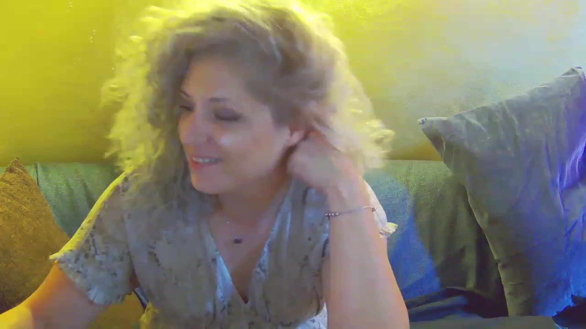 Gallery image thumbnail from SassyKate's myfreecams stream on, 06/26/2023, 12:22 image 1 of 20