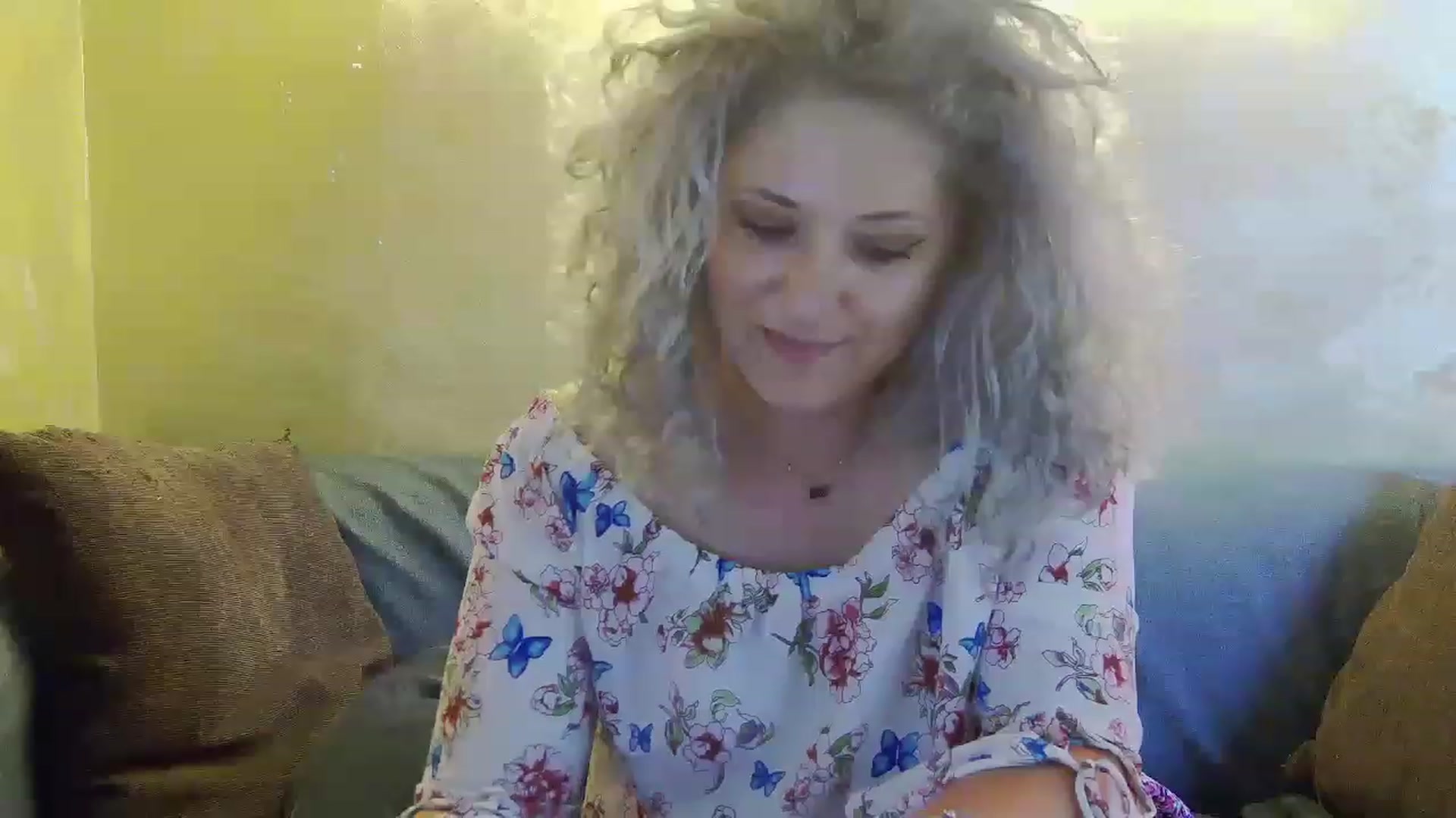 Gallery image thumbnail from SassyKate's myfreecams stream on, 06/27/2023, 10:38 image 16 of 20