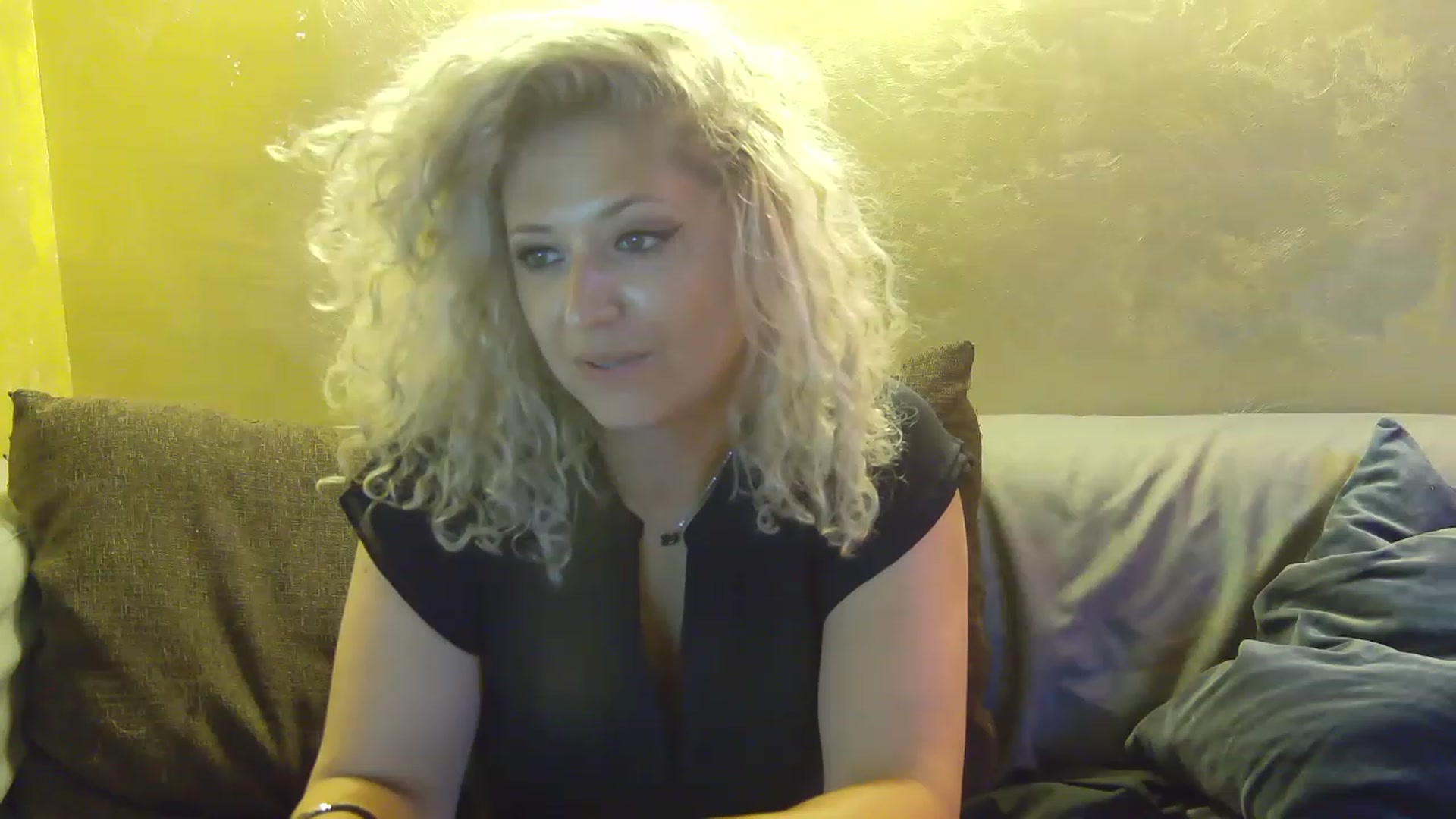 Gallery image thumbnail from SassyKate's myfreecams stream on, 07/09/2023, 18:31 image 11 of 20