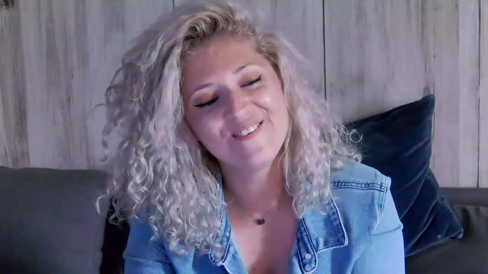 Gallery image thumbnail from SassyKate's myfreecams stream on, 07/10/2023, 12:07 image 19 of 20