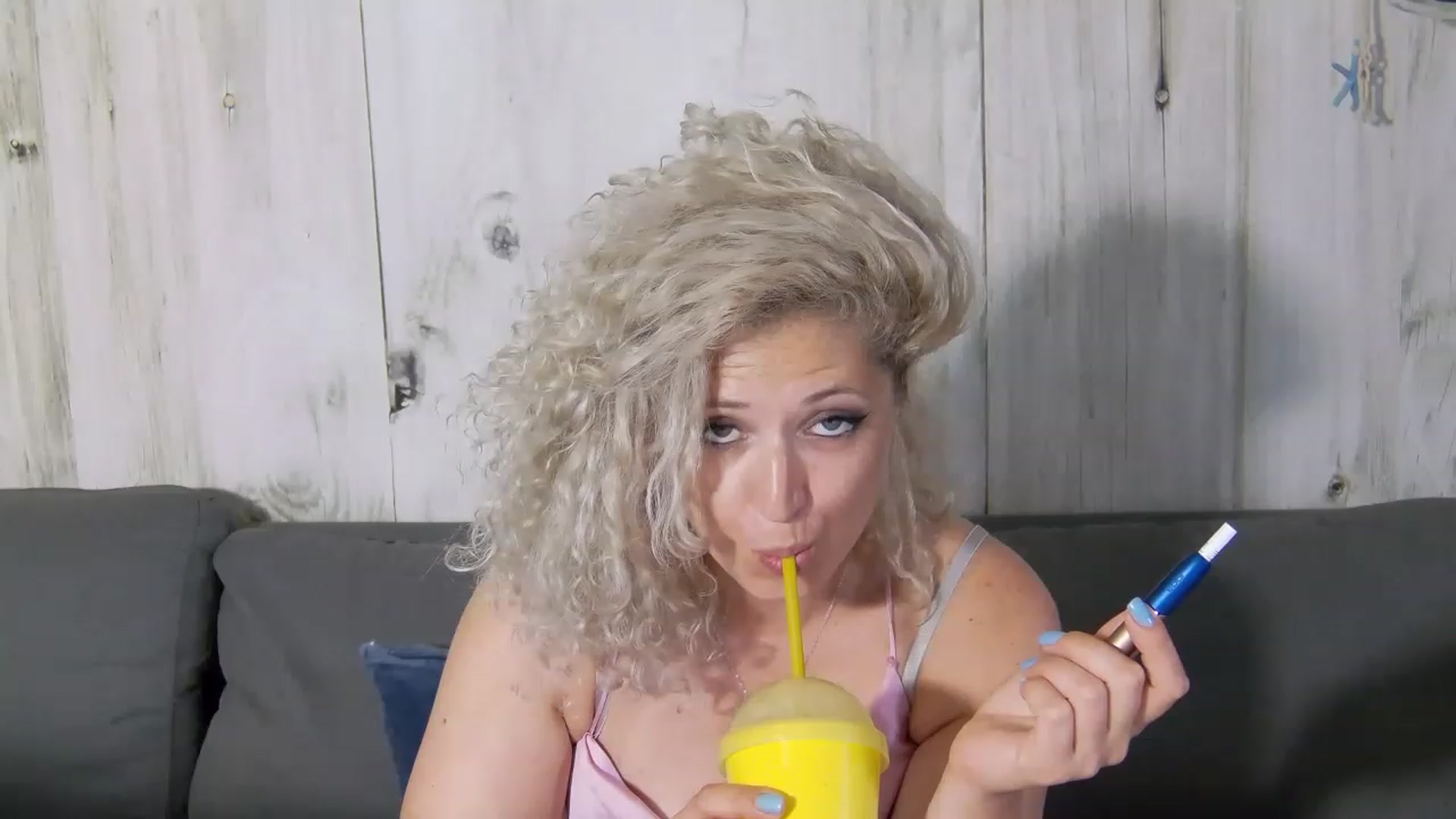 Gallery image thumbnail from SassyKate's myfreecams stream on, 07/15/2023, 13:14 image 5 of 20