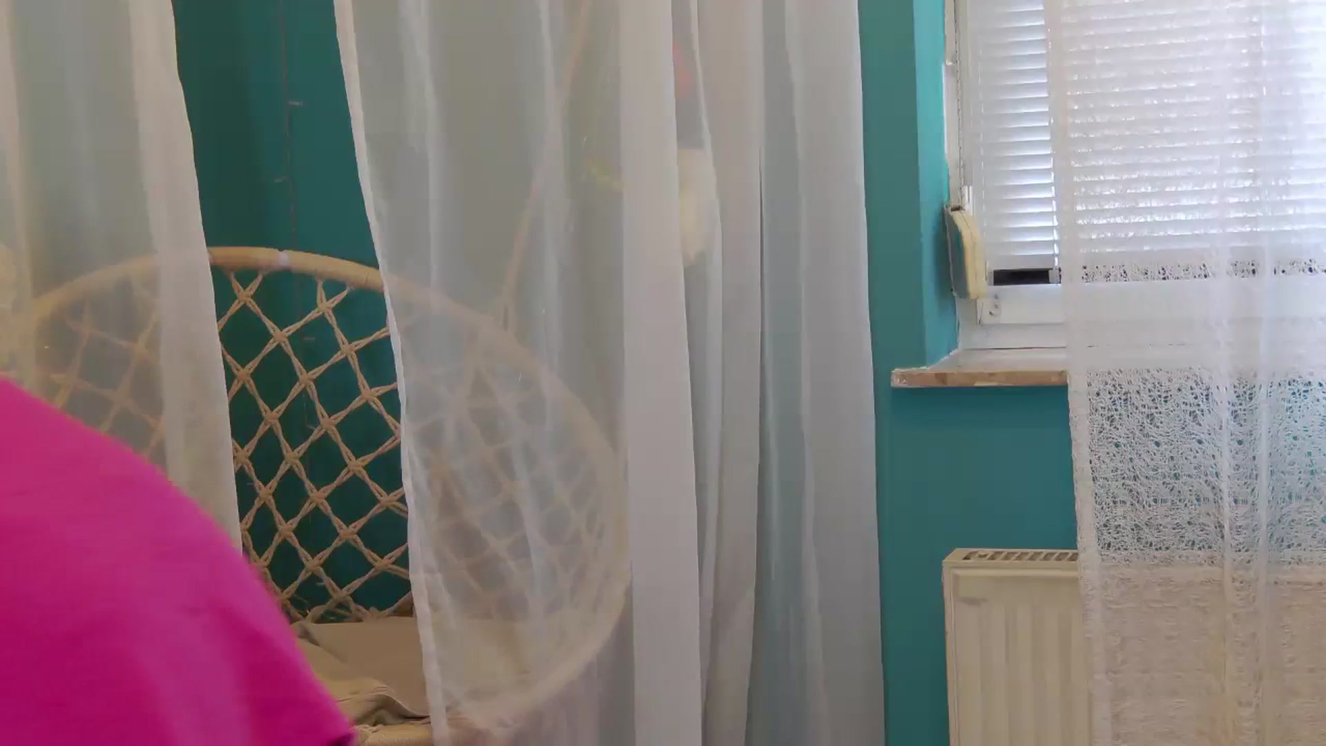 Gallery image thumbnail from SassyKate's myfreecams stream on, 08/03/2023, 12:08 image 10 of 20