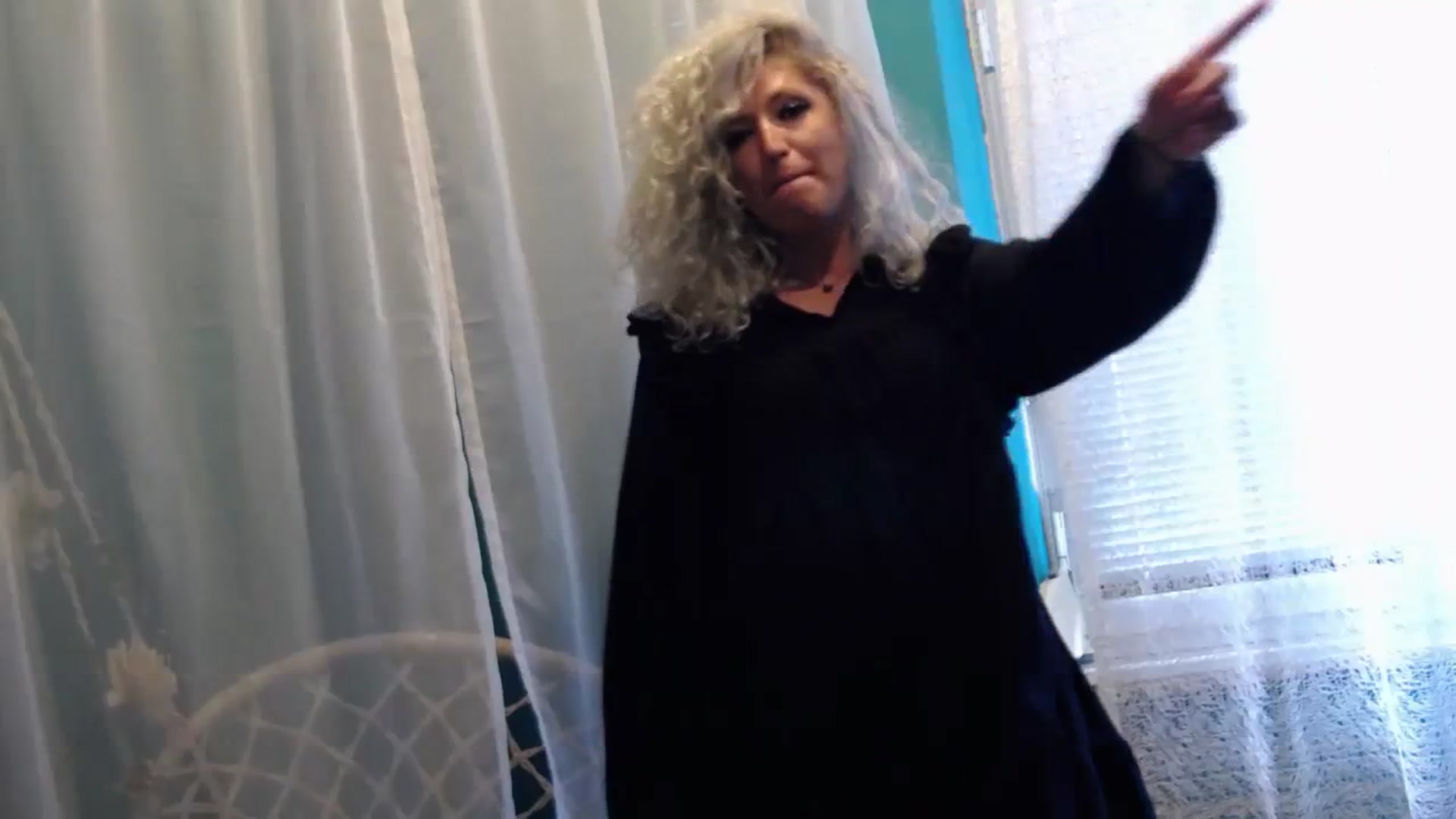 Gallery image thumbnail from SassyKate's myfreecams stream on, 08/10/2023, 12:02 image 10 of 20