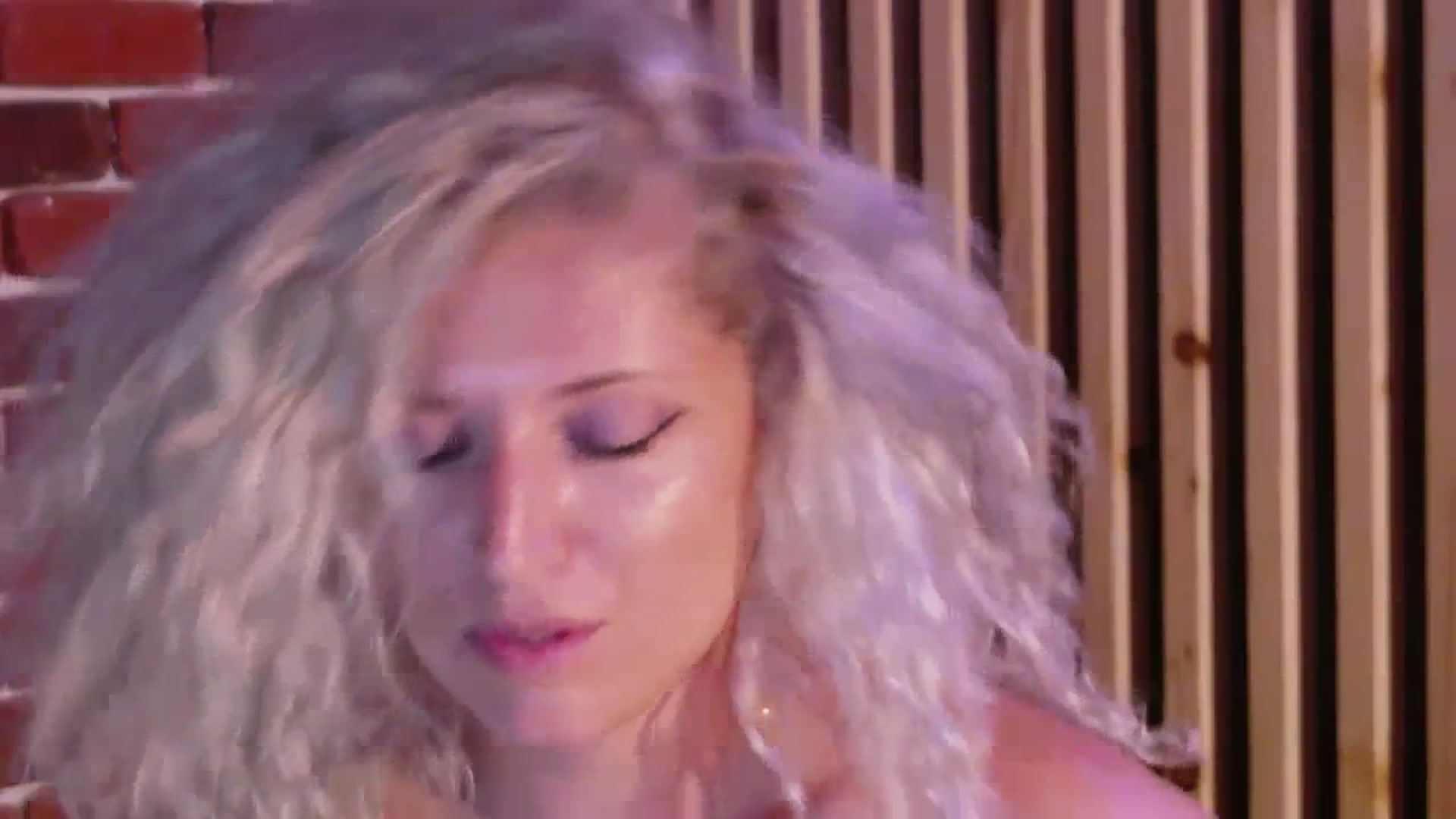 Gallery image thumbnail from SassyKate's myfreecams stream on, 08/17/2023, 10:20 image 12 of 20