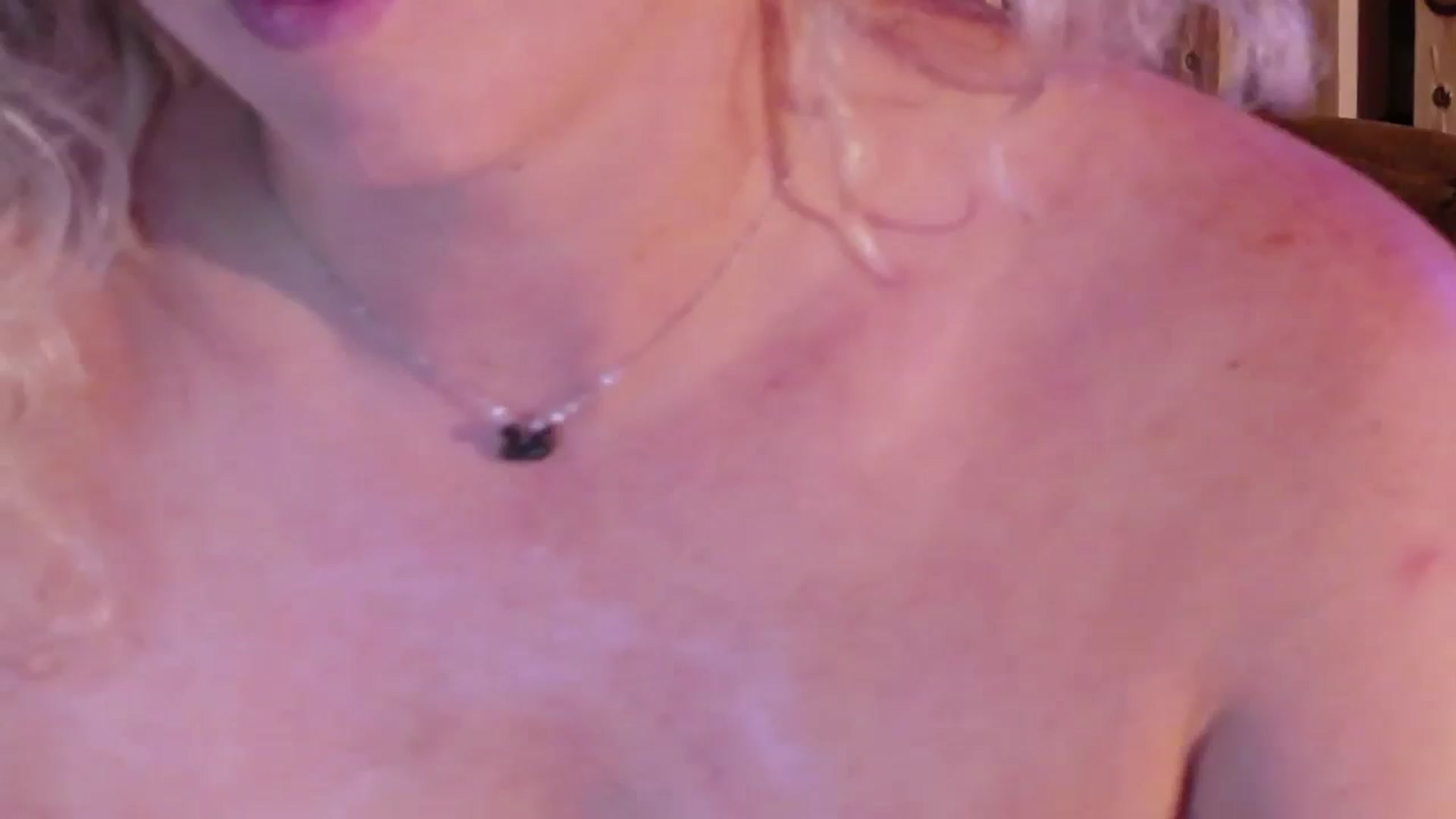 Gallery image thumbnail from SassyKate's myfreecams stream on, 08/17/2023, 10:20 image 5 of 20