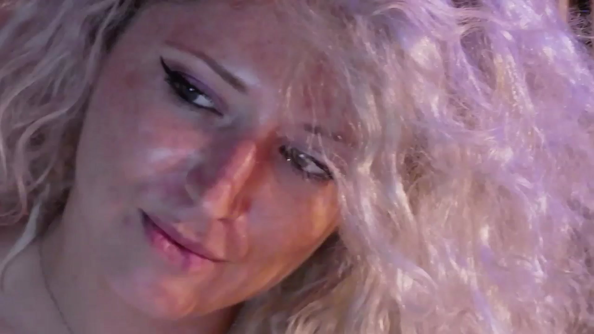 Gallery image thumbnail from SassyKate's myfreecams stream on, 08/17/2023, 10:20 image 1 of 20