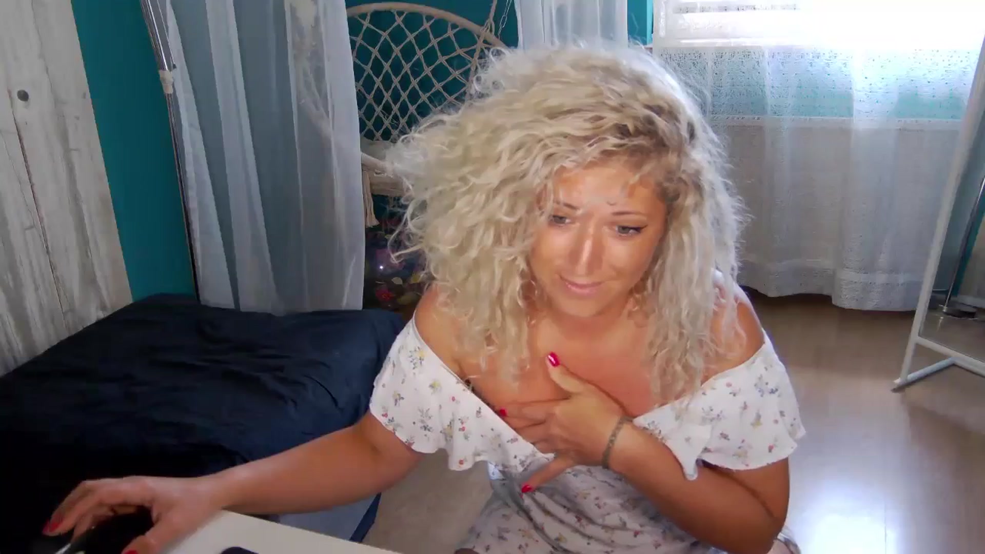 Gallery image thumbnail from SassyKate's myfreecams stream on, 08/22/2023, 10:47 image 16 of 20