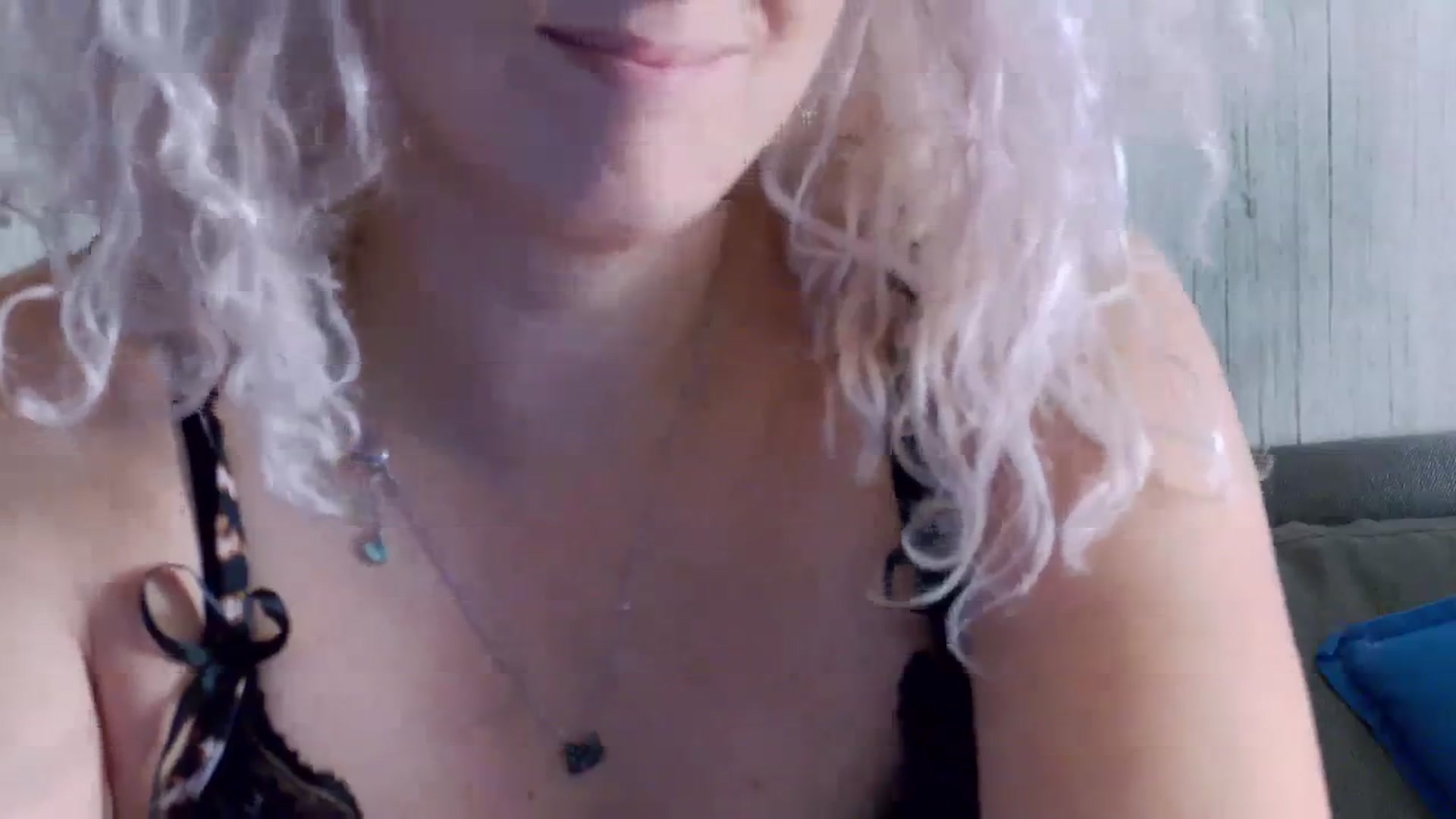 Gallery image thumbnail from SassyKate's myfreecams stream on, 09/29/2023, 10:40 image 9 of 20