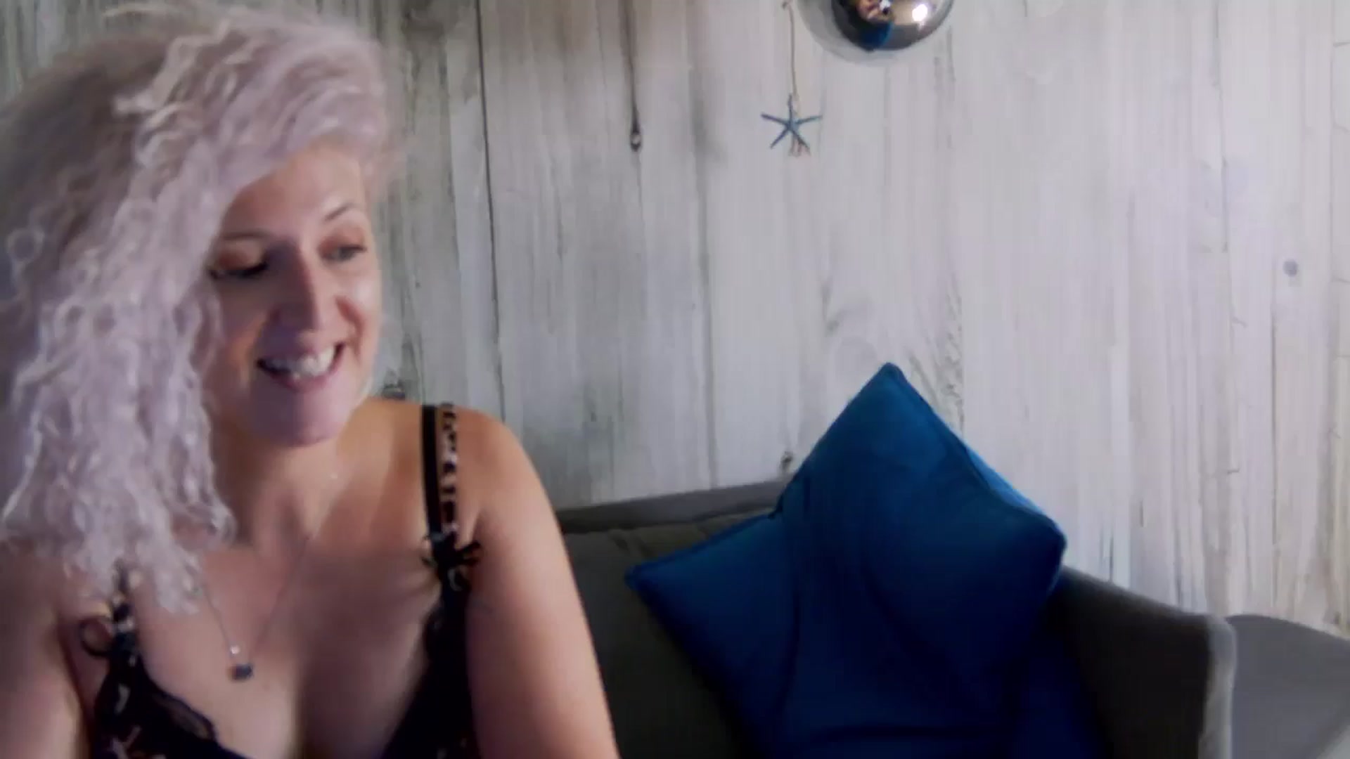 Gallery image thumbnail from SassyKate's myfreecams stream on, 09/29/2023, 11:11 image 1 of 20