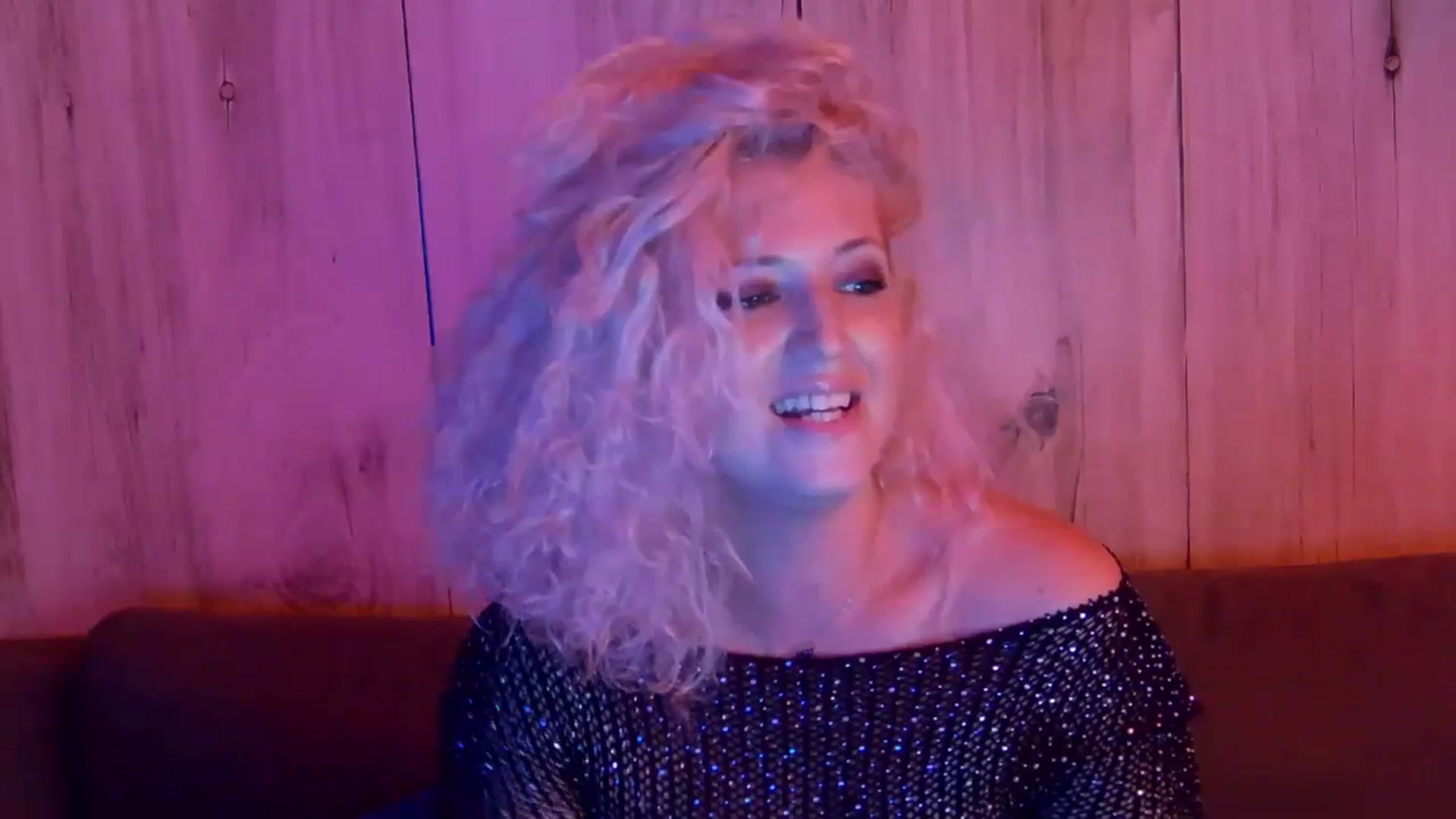 Gallery image thumbnail from SassyKate's myfreecams stream on, 10/06/2023, 11:54 image 16 of 20