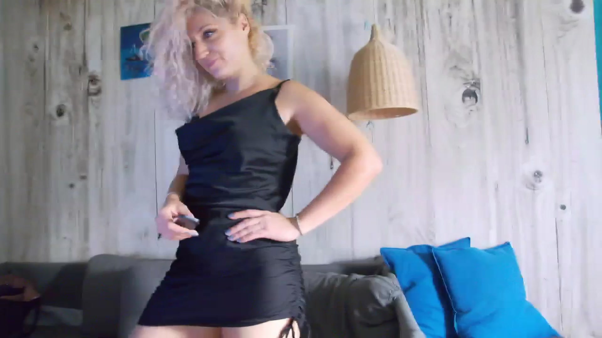 Gallery image thumbnail from SassyKate's myfreecams stream on, 10/27/2023, 11:35 image 12 of 20