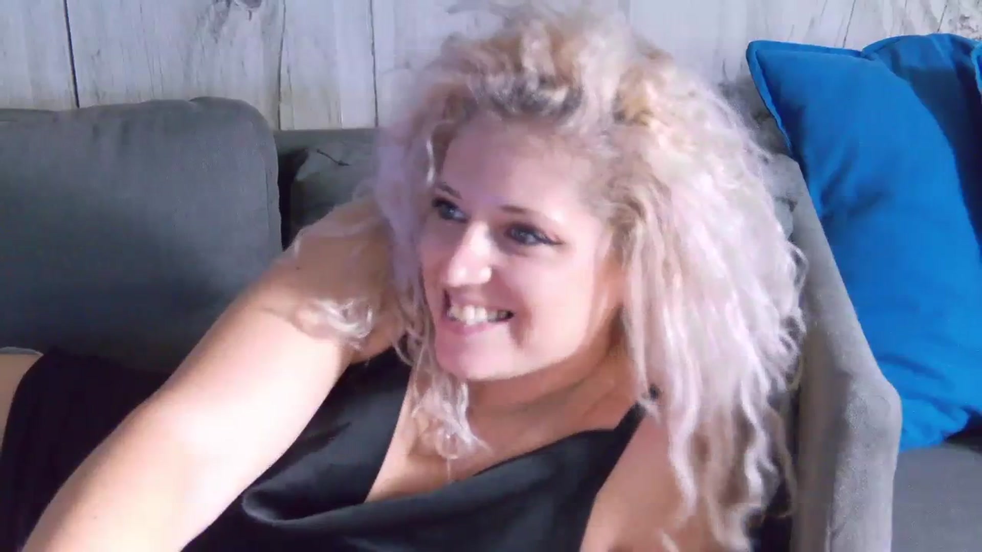 Gallery image thumbnail from SassyKate's myfreecams stream on, 10/27/2023, 11:35 image 3 of 20