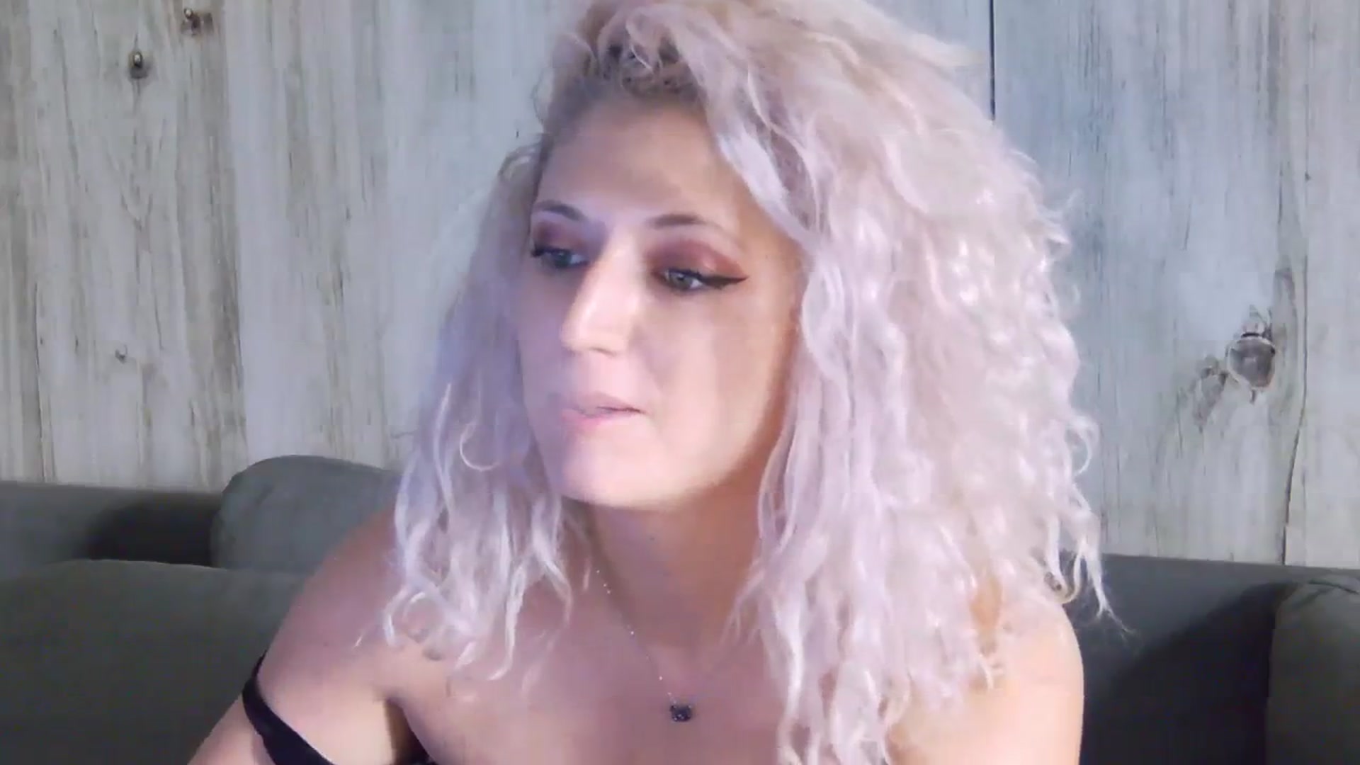 Gallery image thumbnail from SassyKate's myfreecams stream on, 10/27/2023, 11:35 image 18 of 20
