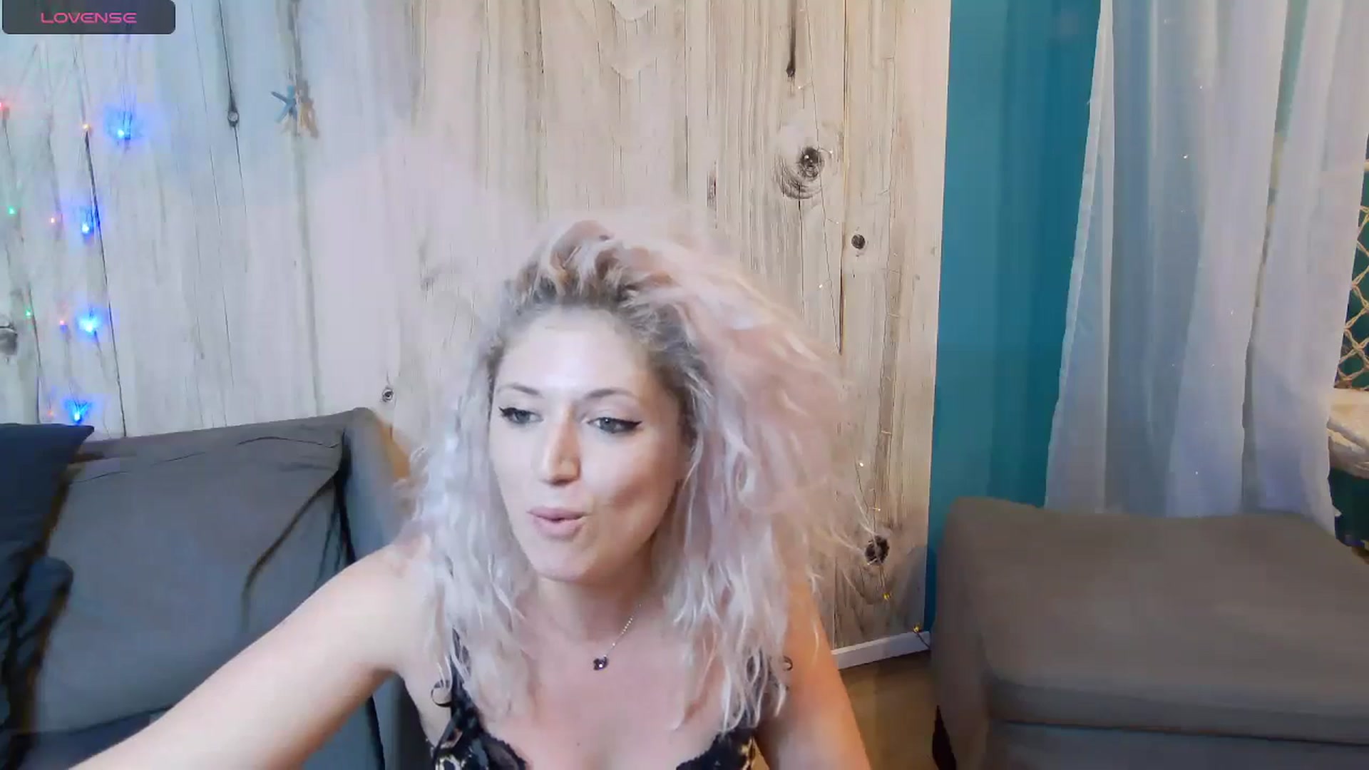 Gallery image thumbnail from SassyKate's myfreecams stream on, 12/05/2023, 13:07 image 15 of 20