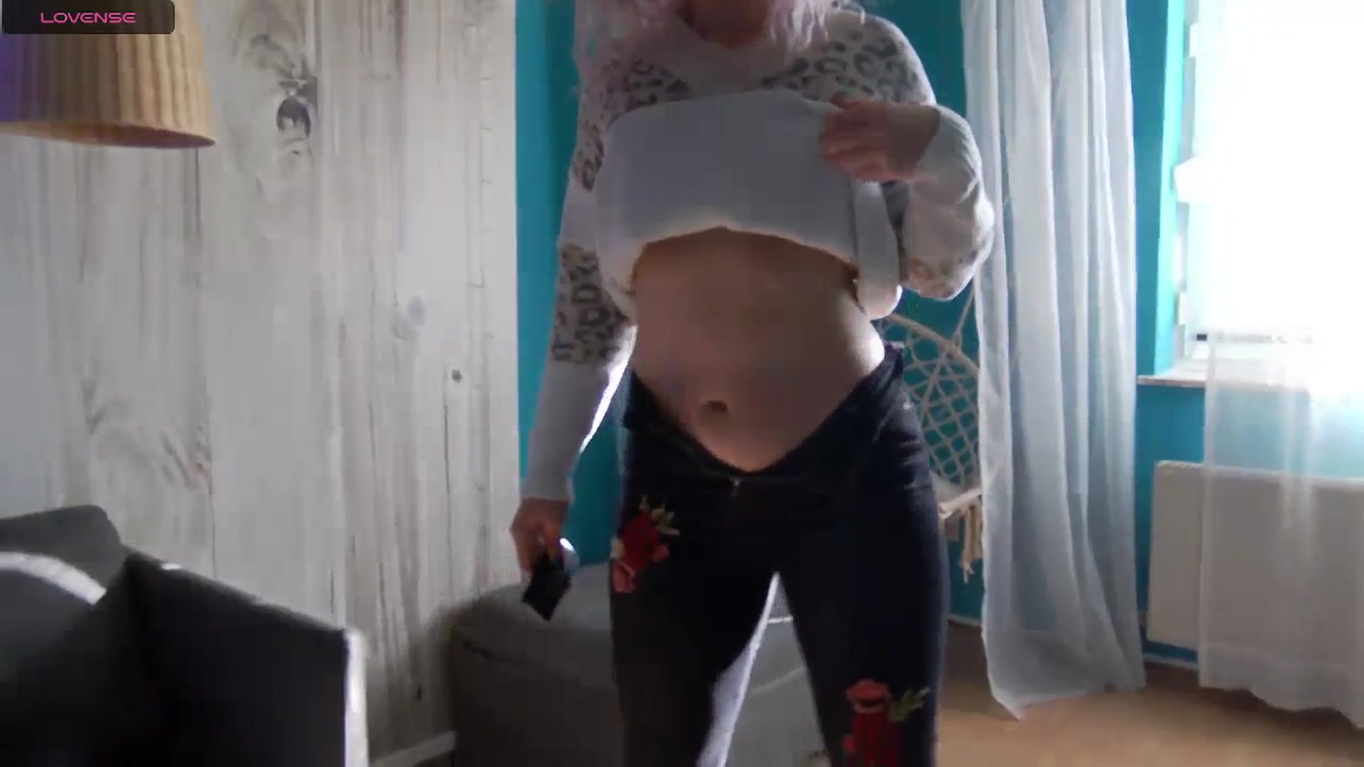 Gallery image thumbnail from SassyKate's myfreecams stream on, 12/19/2023, 11:32 image 6 of 20