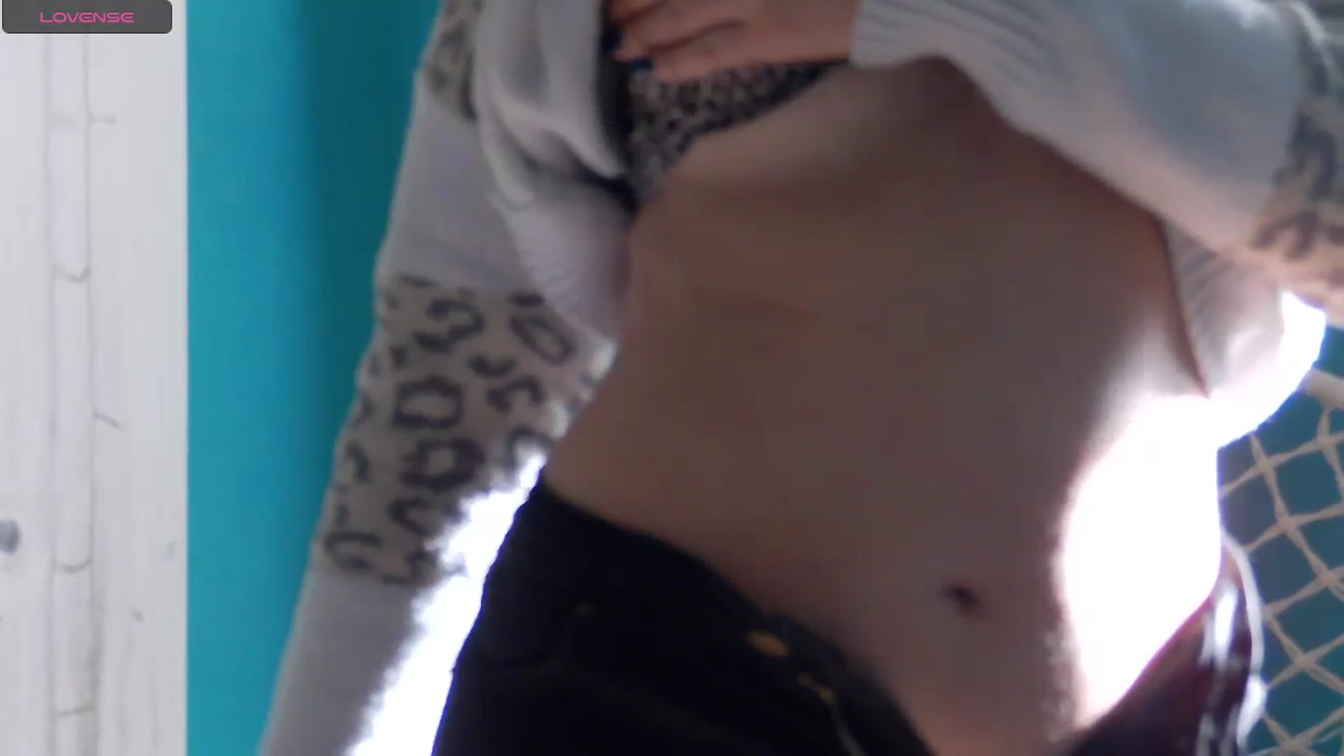 Gallery image thumbnail from SassyKate's myfreecams stream on, 12/19/2023, 11:32 image 7 of 20