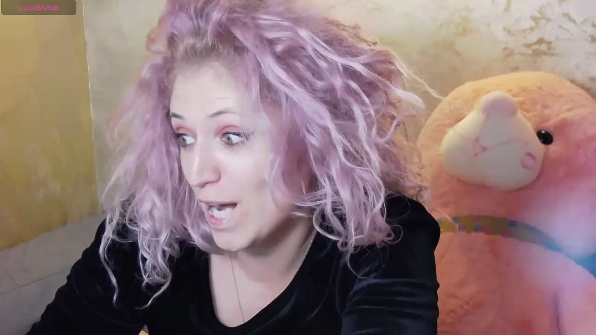 Gallery image thumbnail from SassyKate's myfreecams stream on, 12/21/2023, 13:36 image 15 of 20
